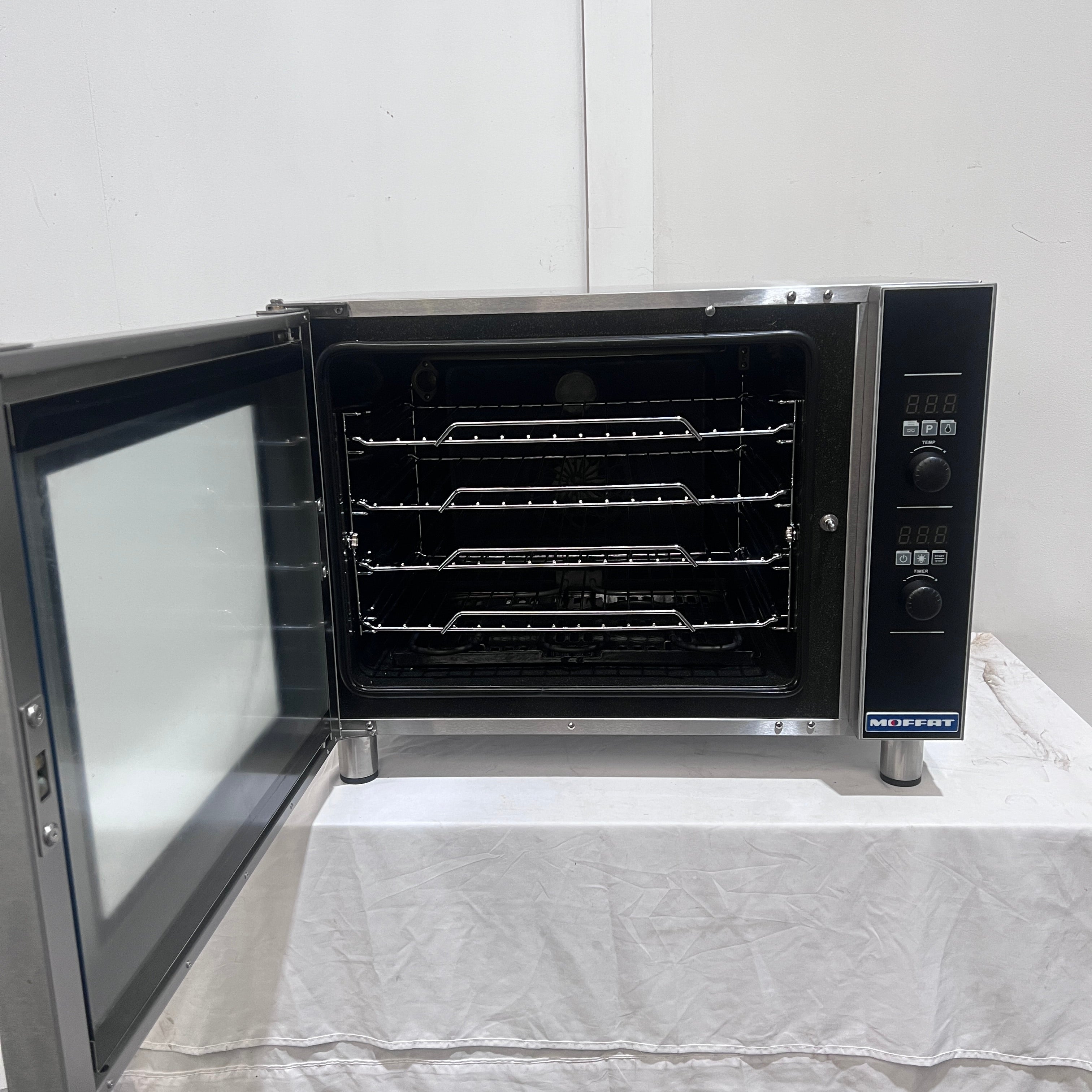 Turbofan E31D4 4 Tray Convection Oven - 903554