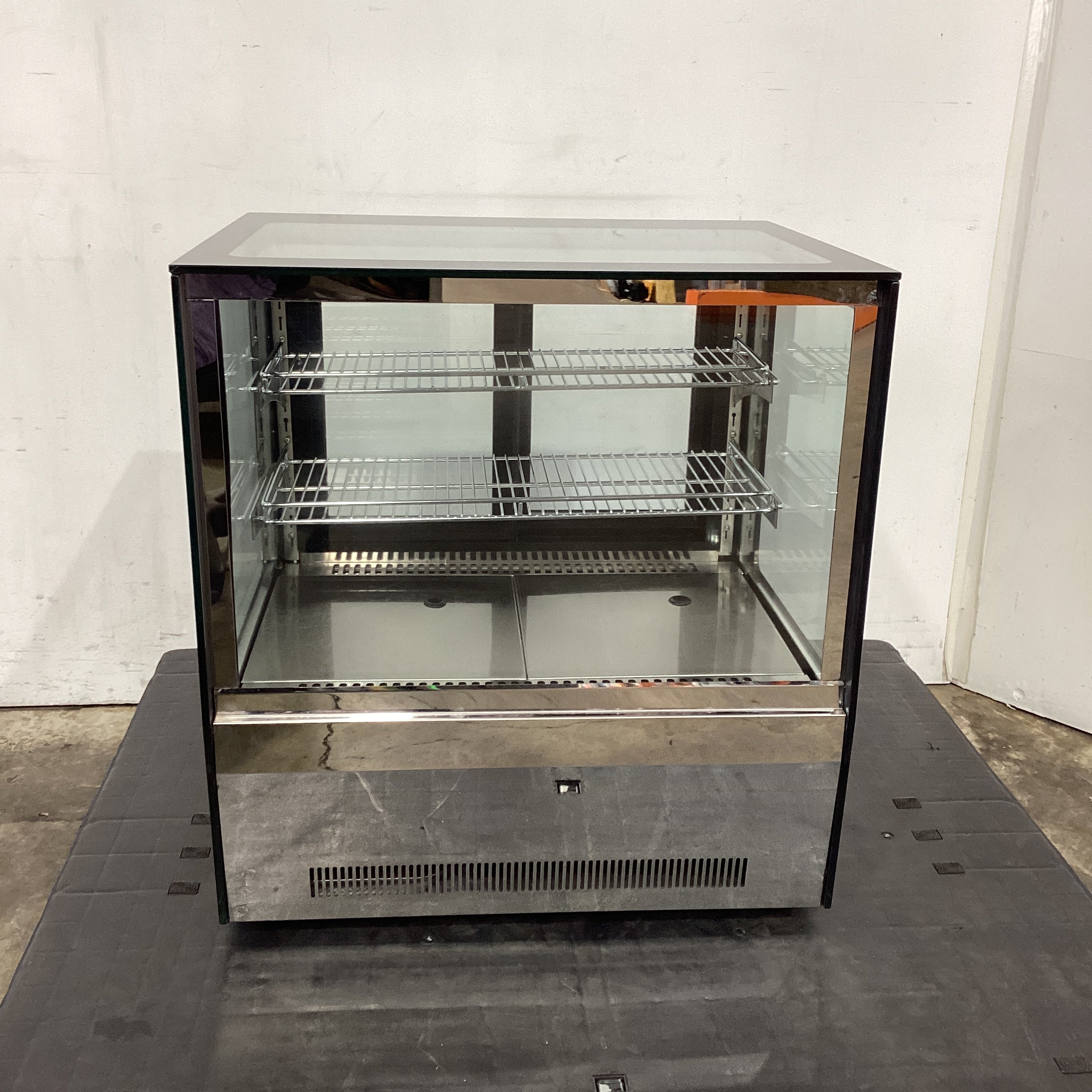 Bonvue GN-660RT Cold Food Display - 904772