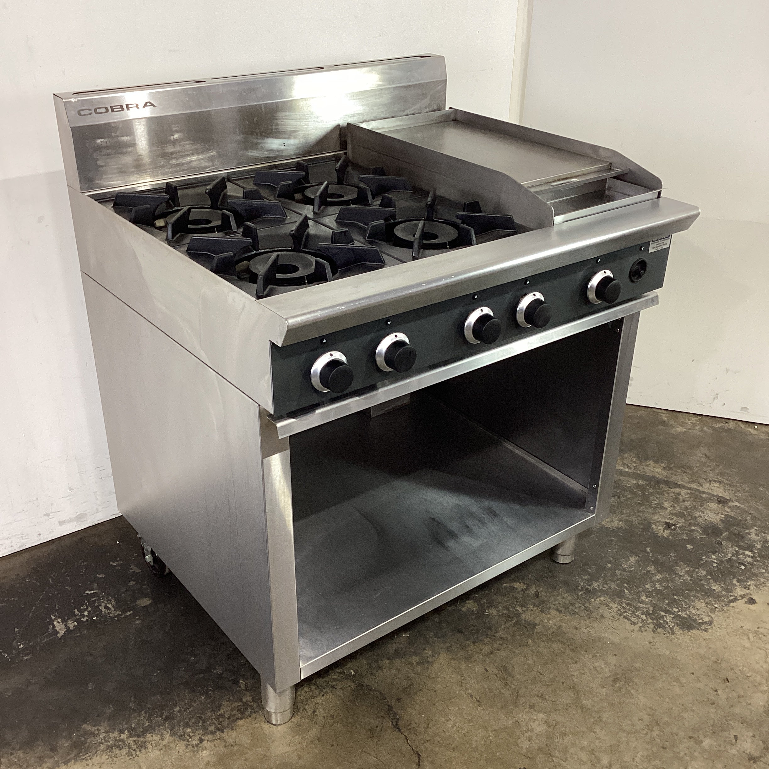 Cobra C9CF 4 Burner Cooktop/Griddle Combo - 906440