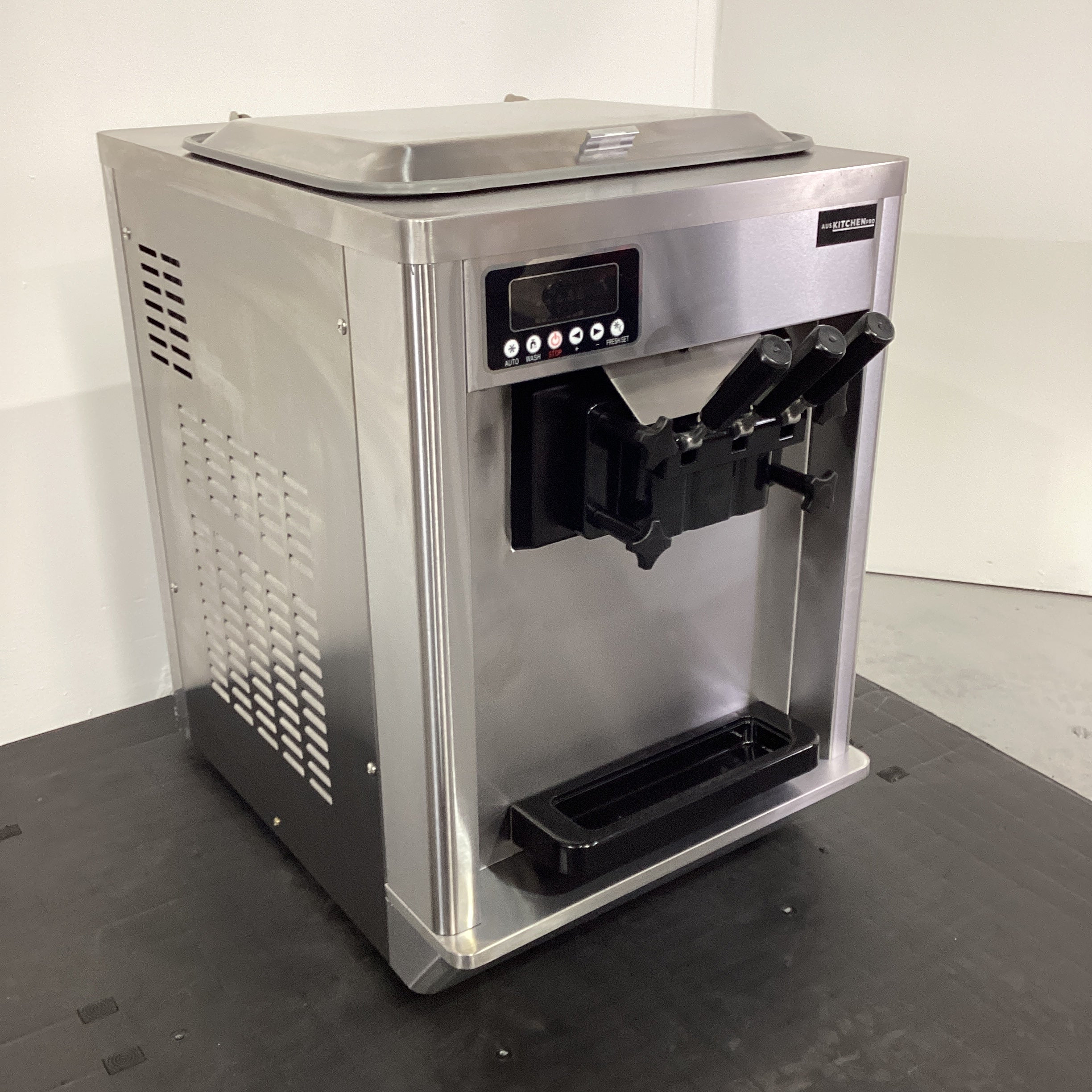 Aus Kitchen Pro AUSKPSS808-1 Ice Cream Machine - 913488