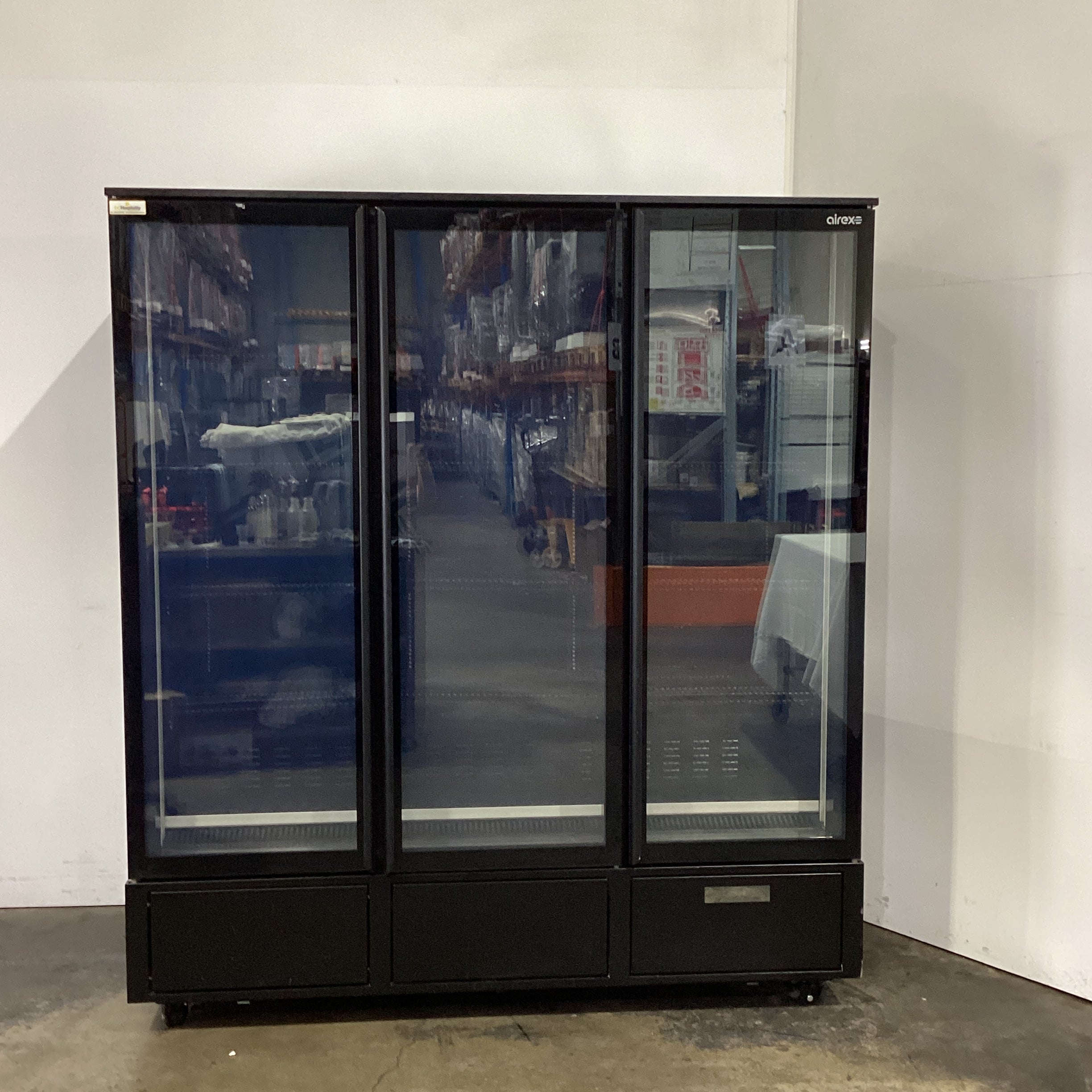 Airex AXR-MEUR-3DB1 Upright Fridge - 914991