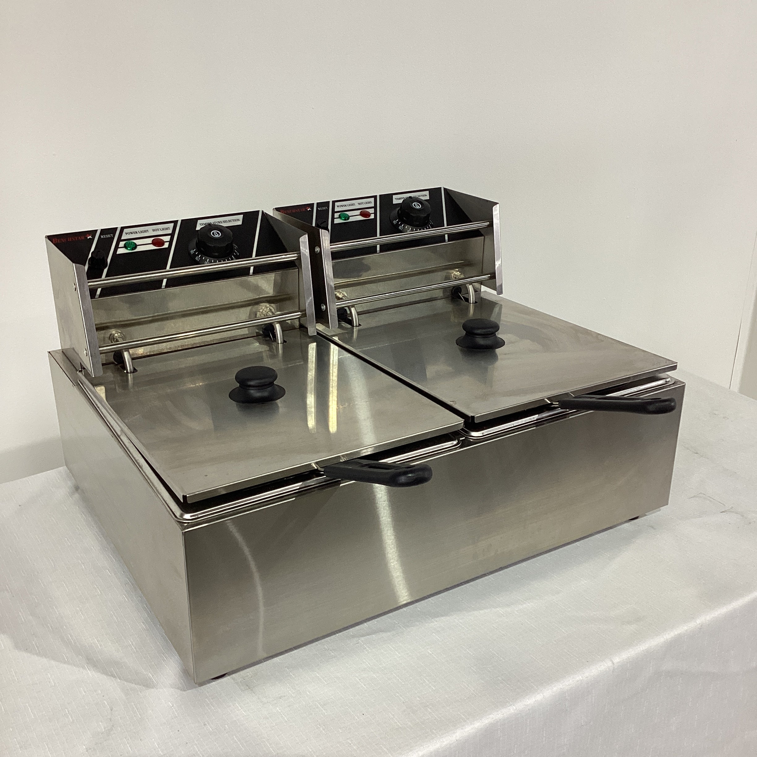 Benchstar TEF-82KW Countertop Fryer - 915152