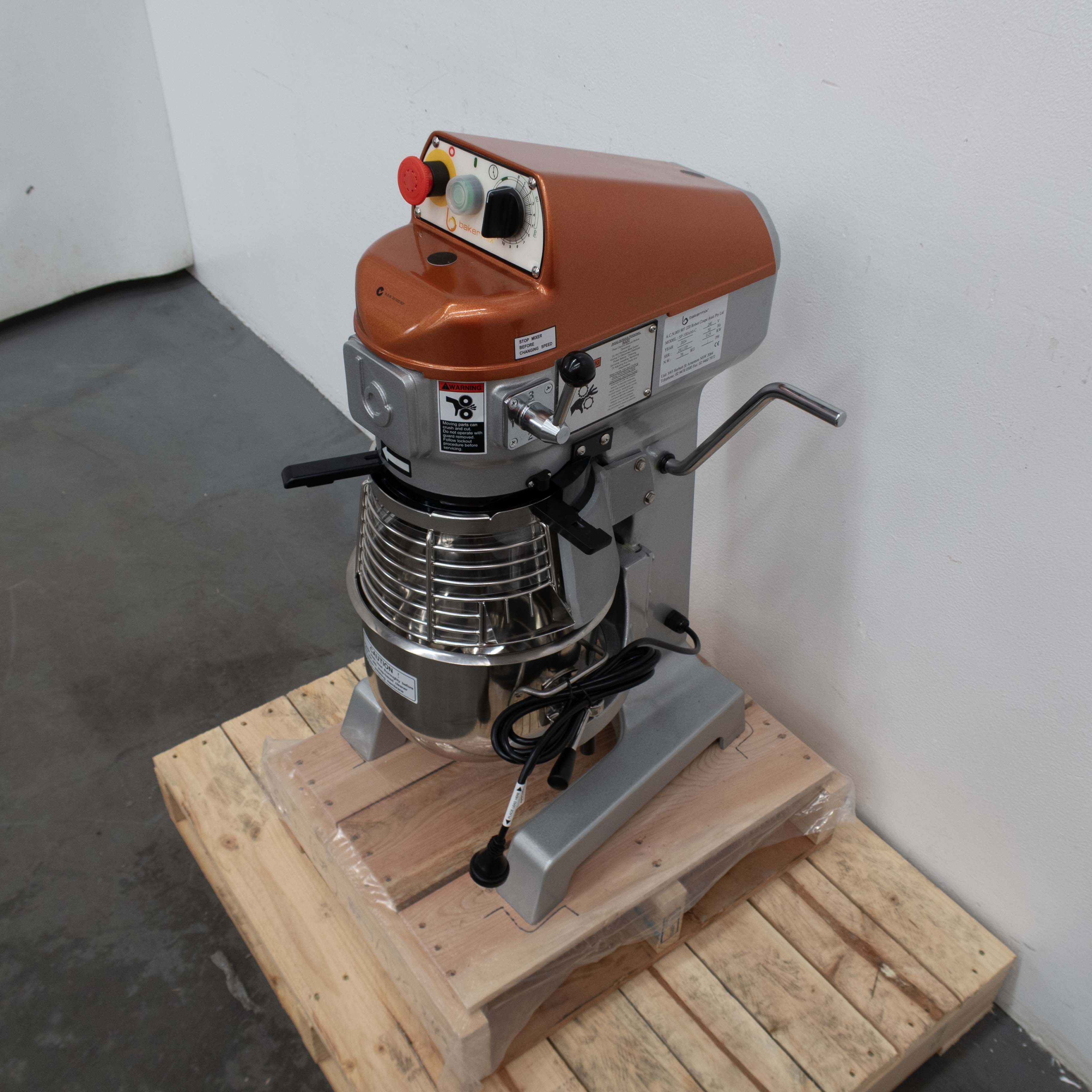 Bakermix SP-100A/nh-C Countertop Planetary Mixer - 915922