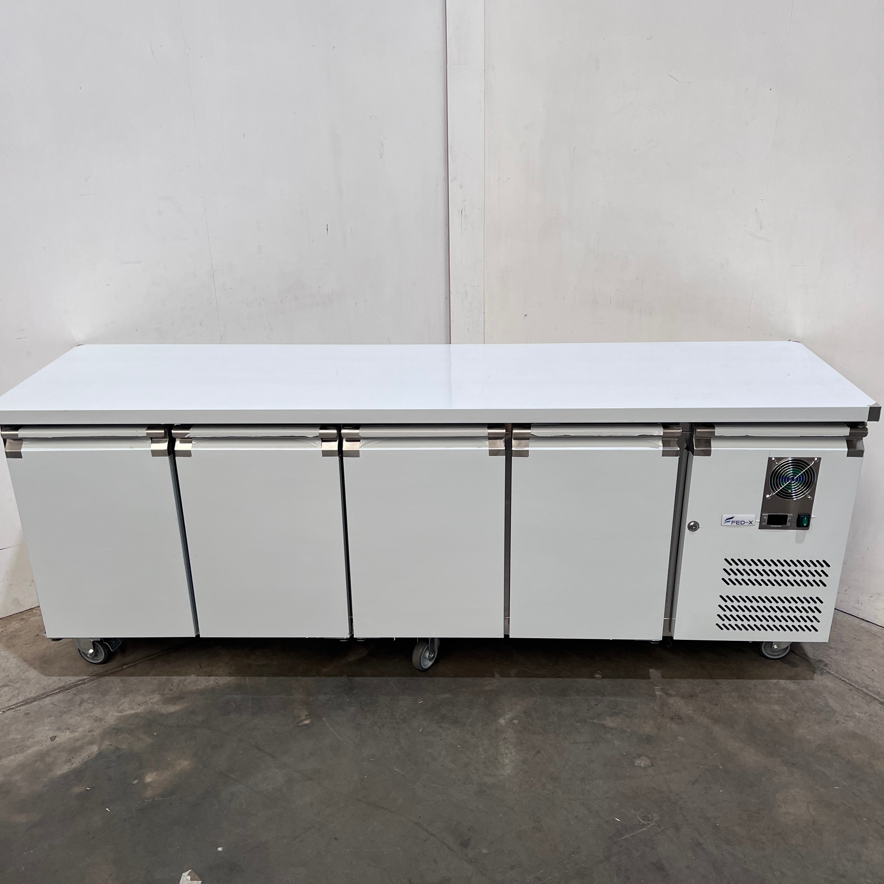 Federal XUB6C22S4V Undercounter Fridge - 920562