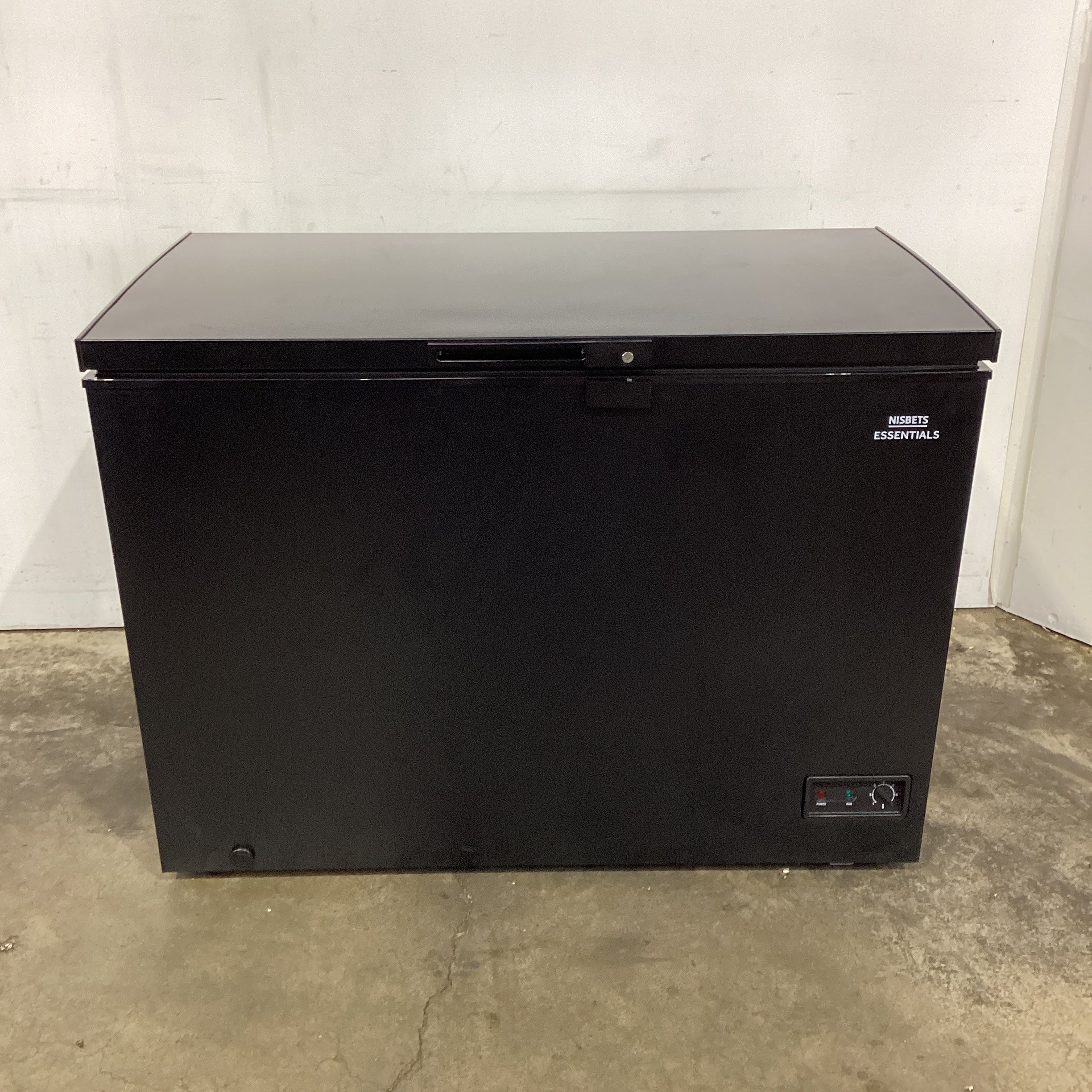 Nisbets DA536-A Chest Freezer - 920595