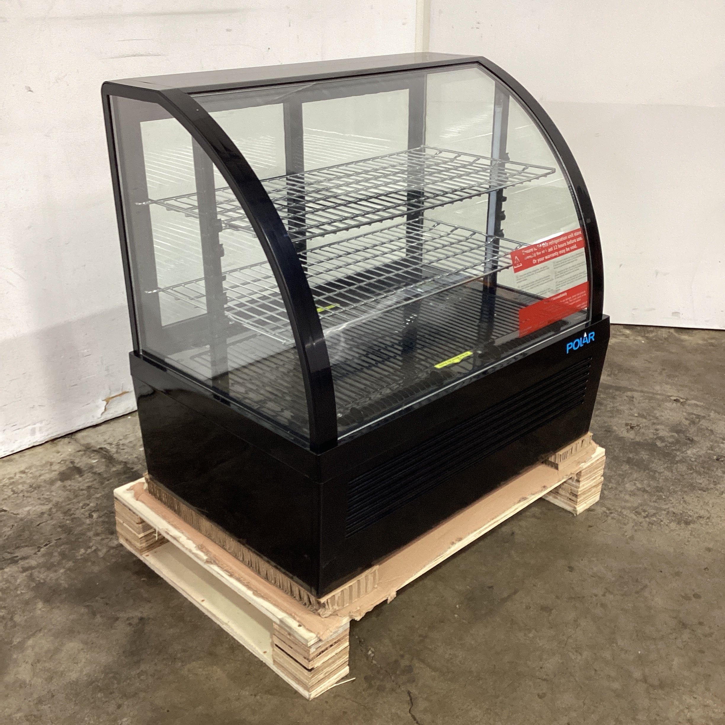 Polar CU636-A Cold Display Fridge - 921369