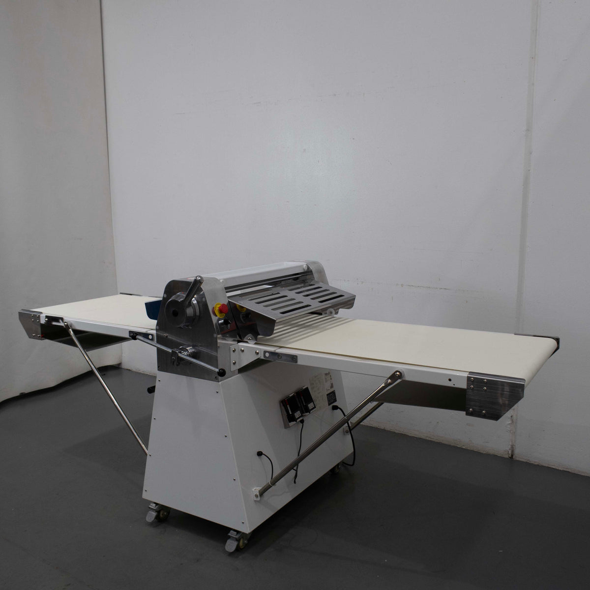 Tyrone JDR-650/3N Dough Sheeter - 921840