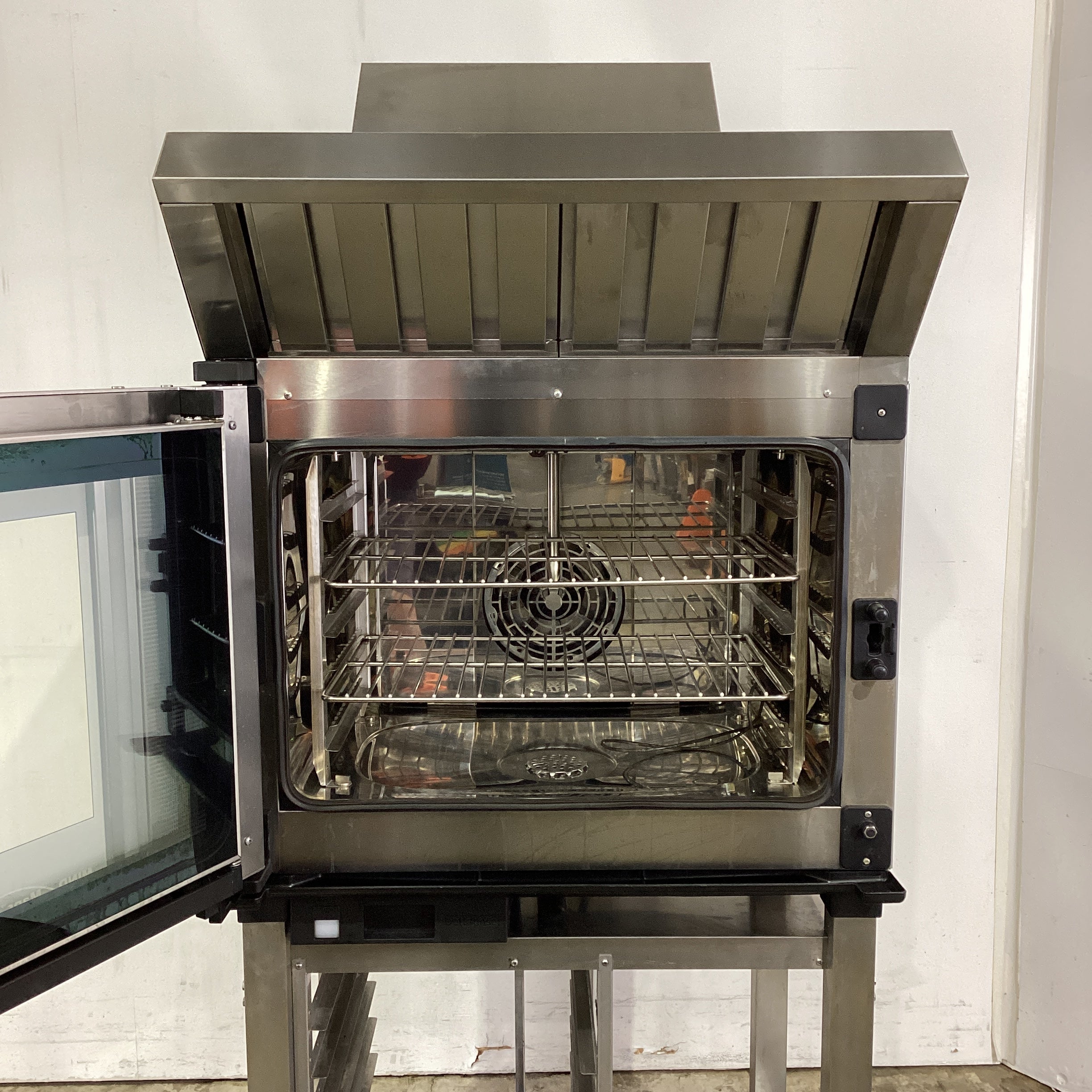 Unox CHEFTOP XEVC-0511-EPRM-MS Combi Oven with Exhaust Canopy - 928736