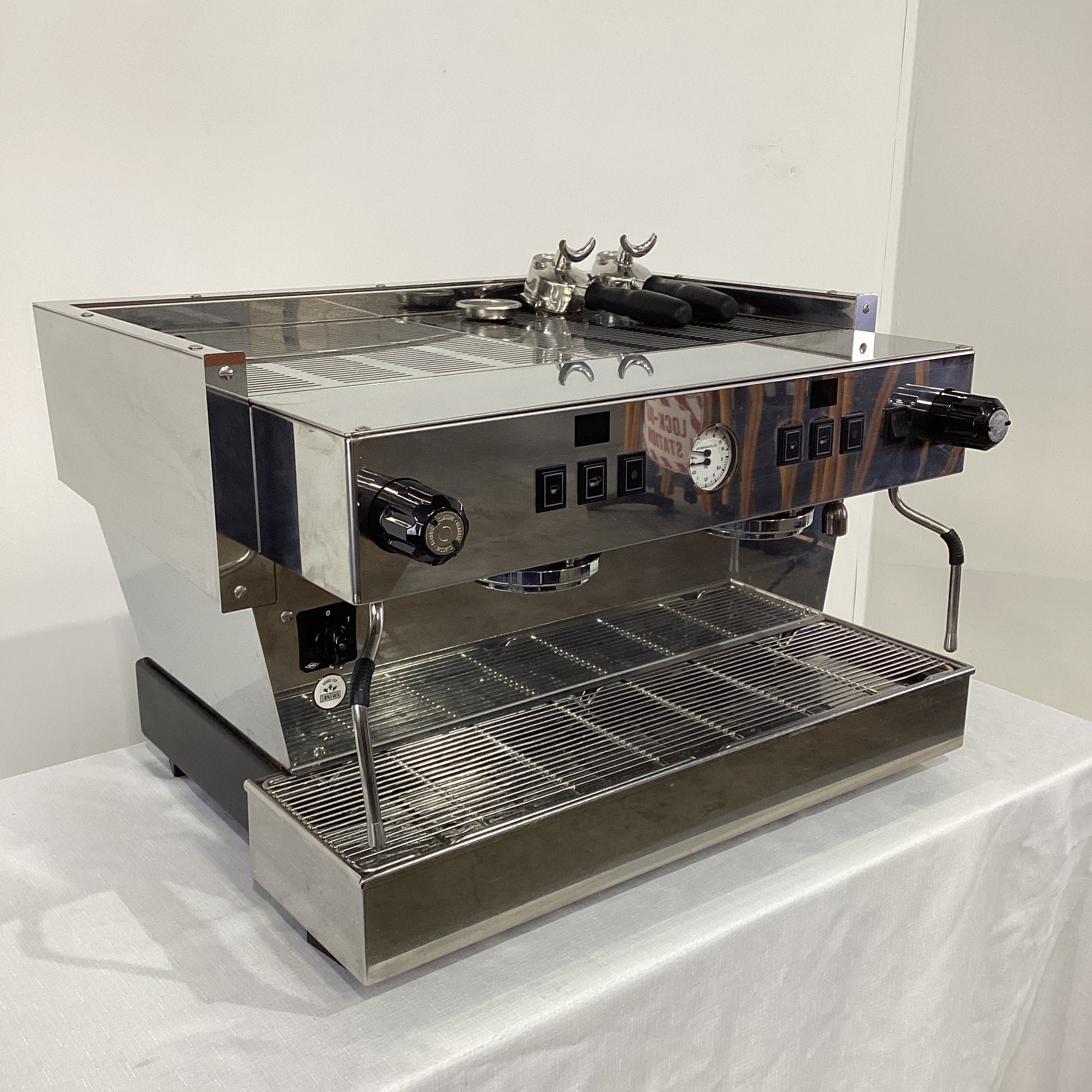 La Marzocco Linea LC-S 2AV AW Coffee Machine with Reverse Osmosis System - 935302