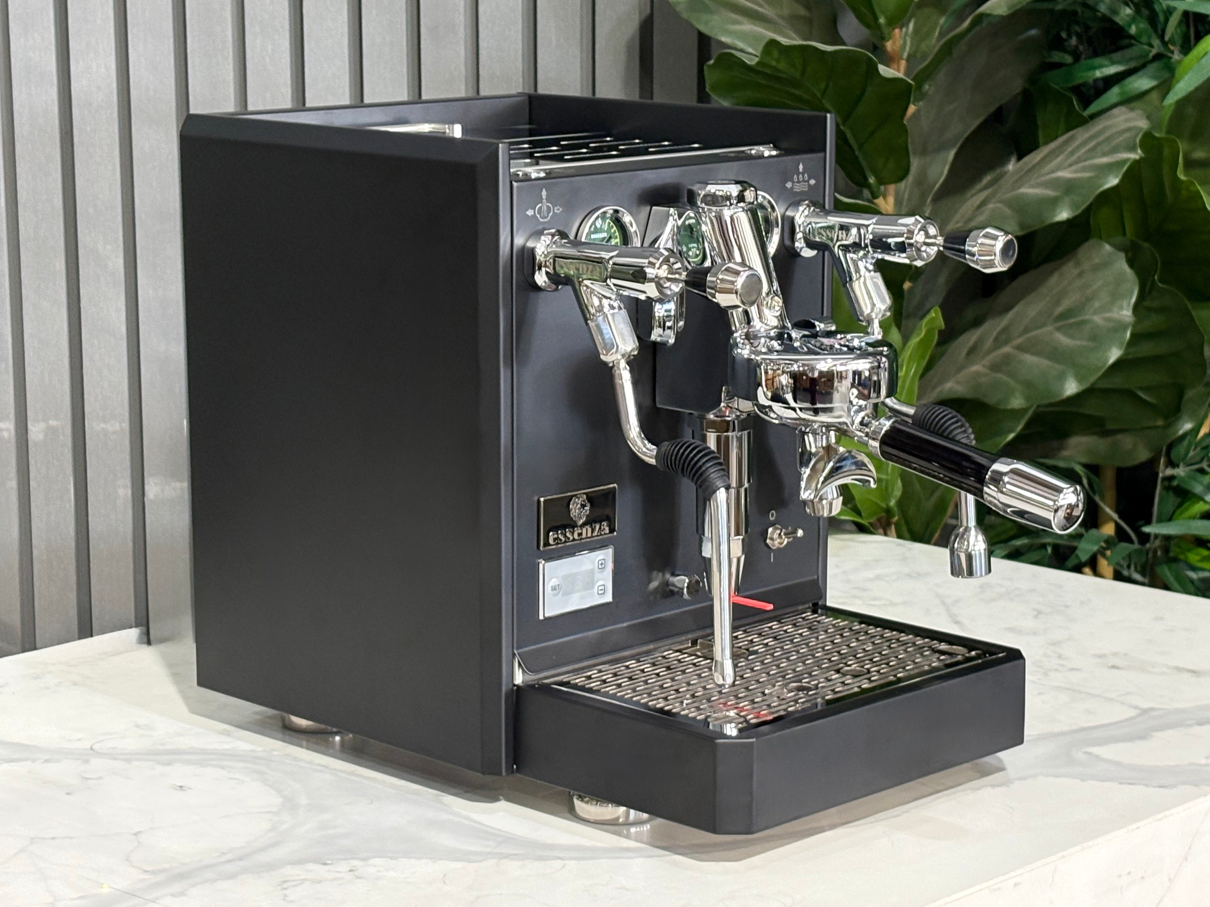 Essenza Modena - 1 Group Commercial Espresso Machine - Black