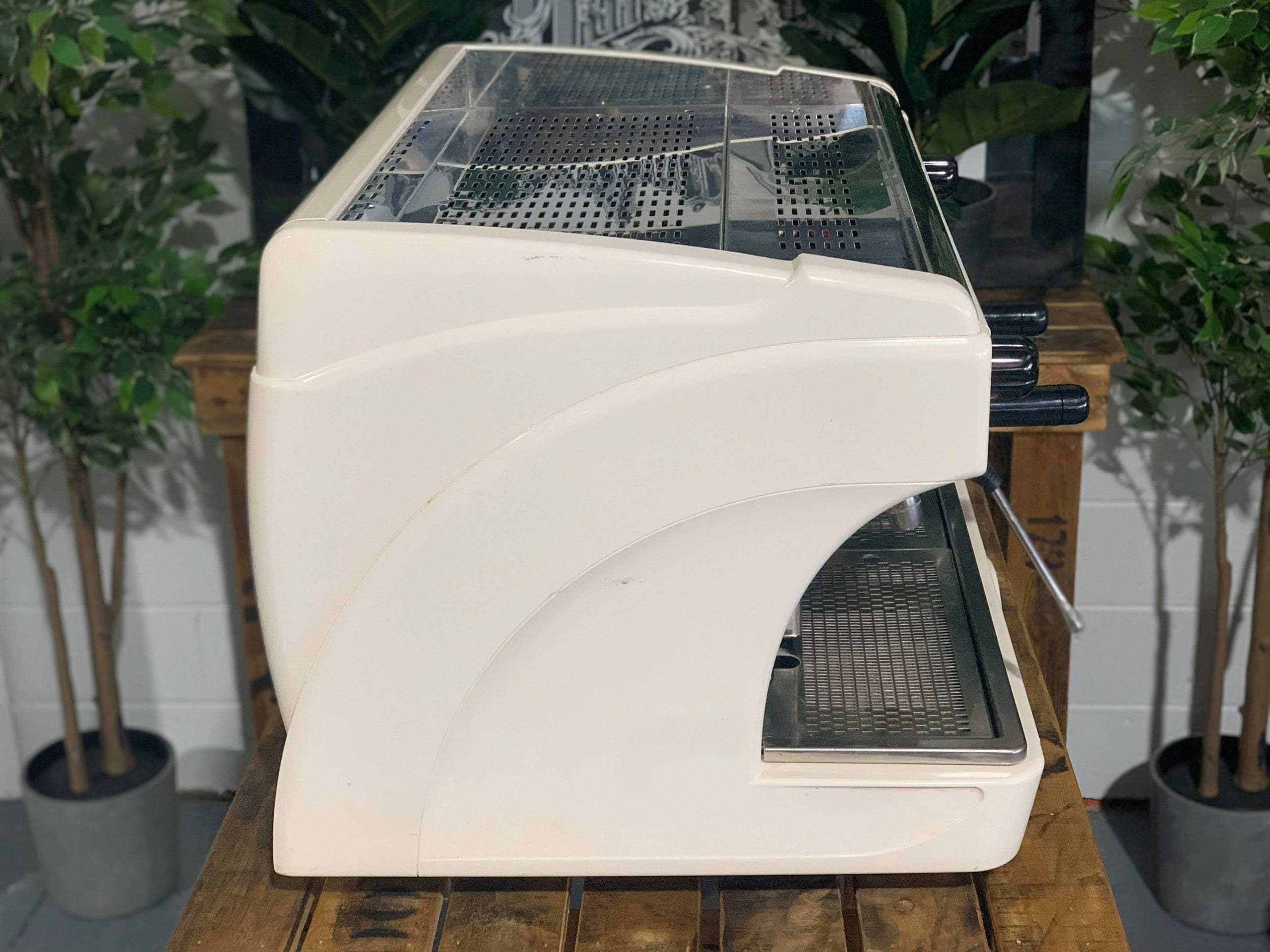 Astoria Calypso 2 Group White - 30734