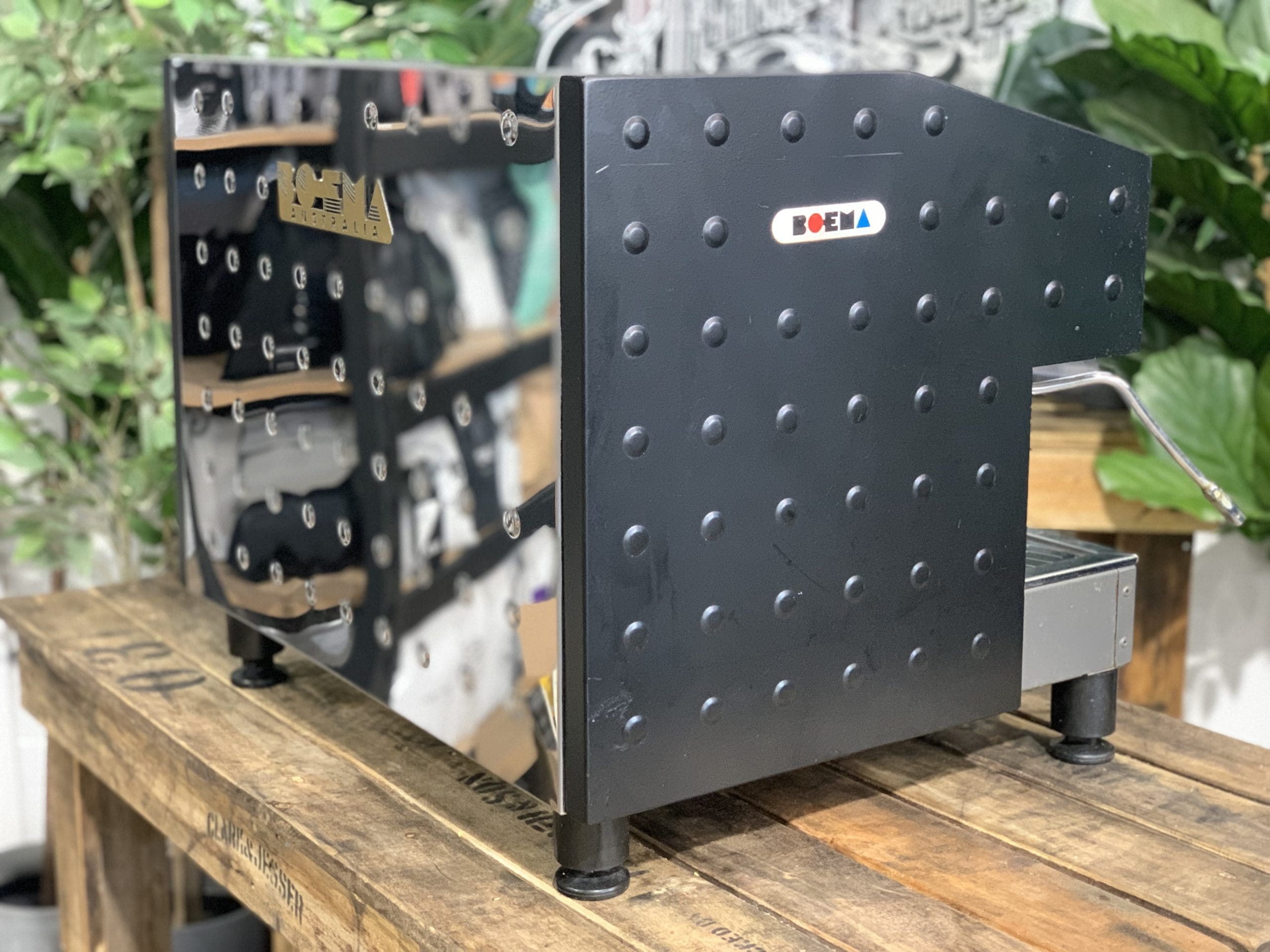 Boema Deluxe D-V215A Low Cup 2 Group Black Espresso Coffee Machine - 31037