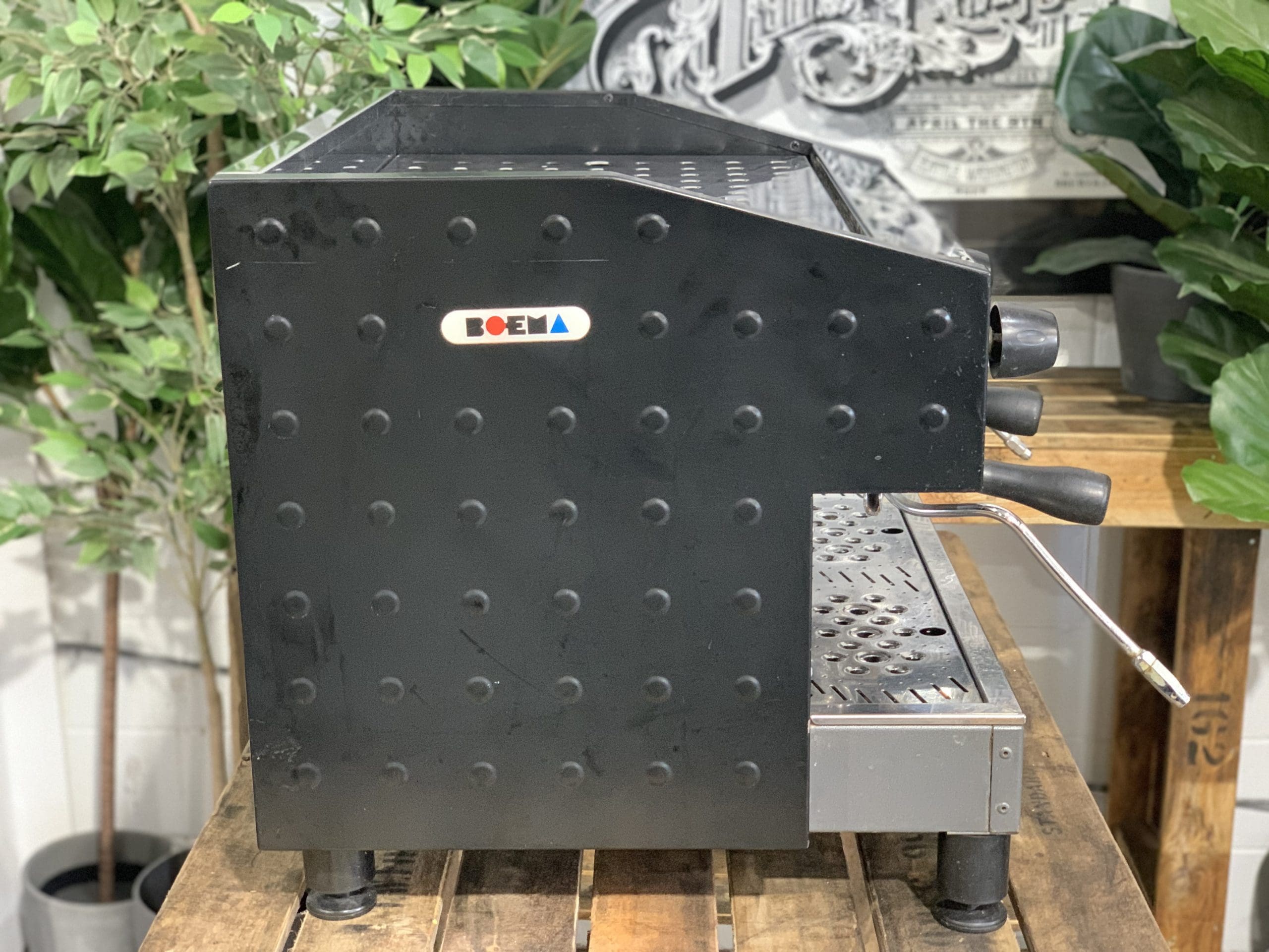 Boema Deluxe D-V215A Low Cup 2 Group Black Espresso Coffee Machine - 31037