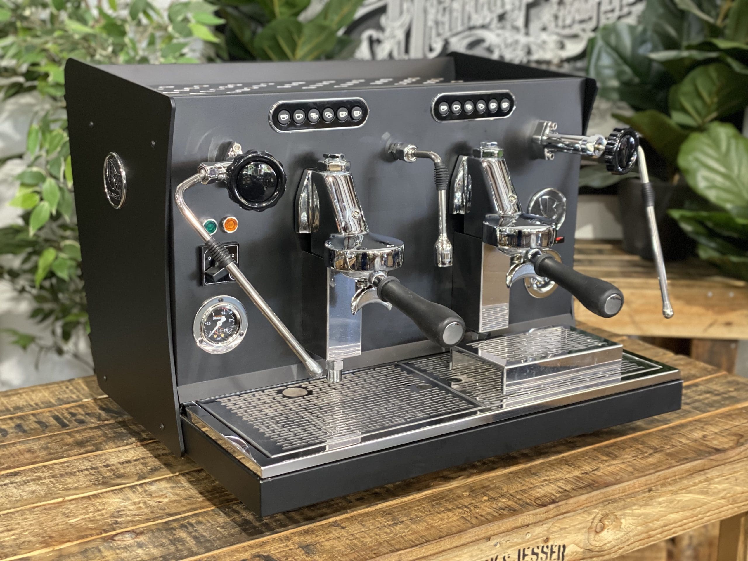 Brugnetti Giulia Manufactum 2 Group Black Espresso Coffee Machine - 31961