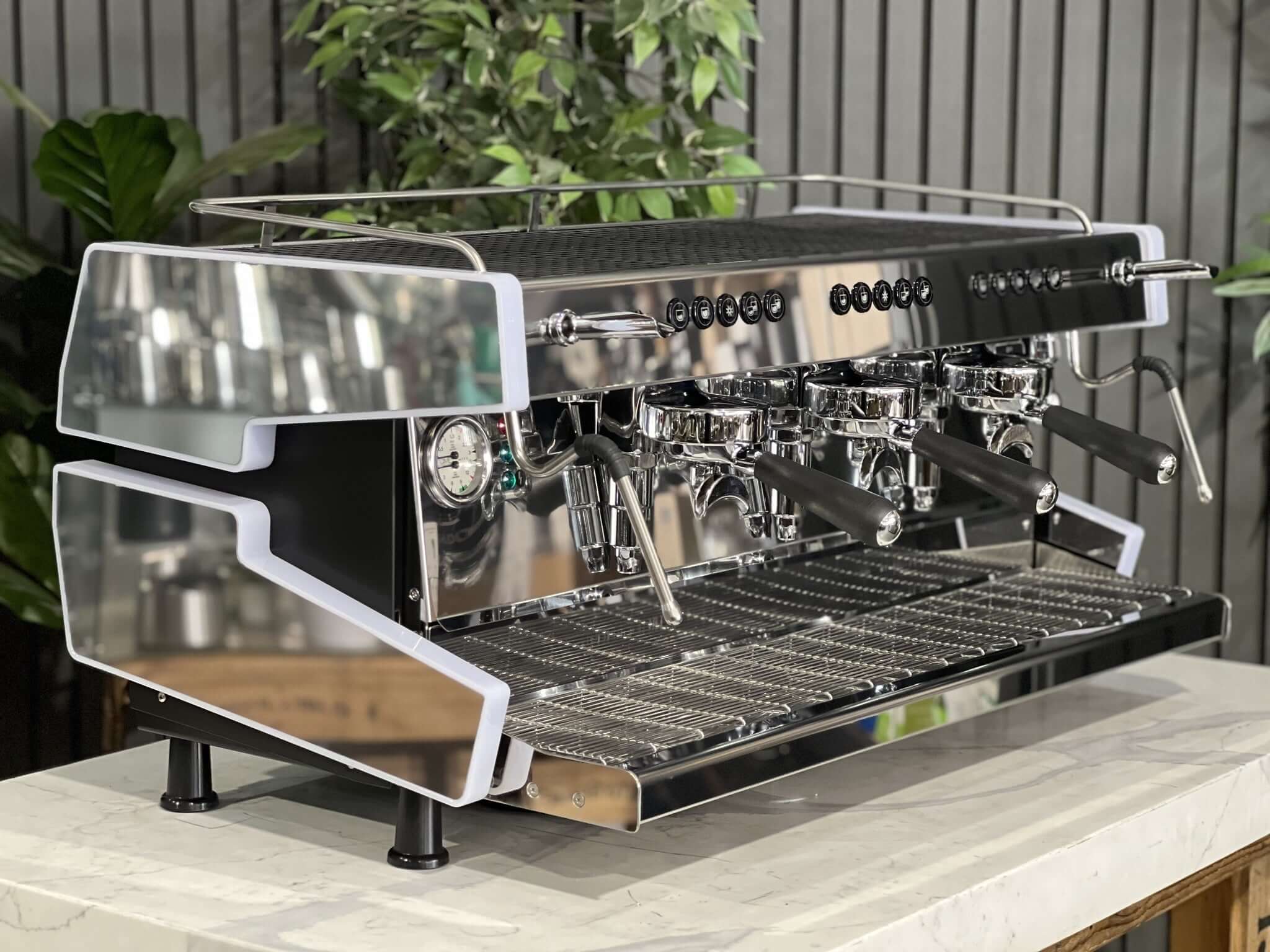 Cime Co-03 Neo E61 White - 3 Group Commercial Espresso Machine - Stainless Steel