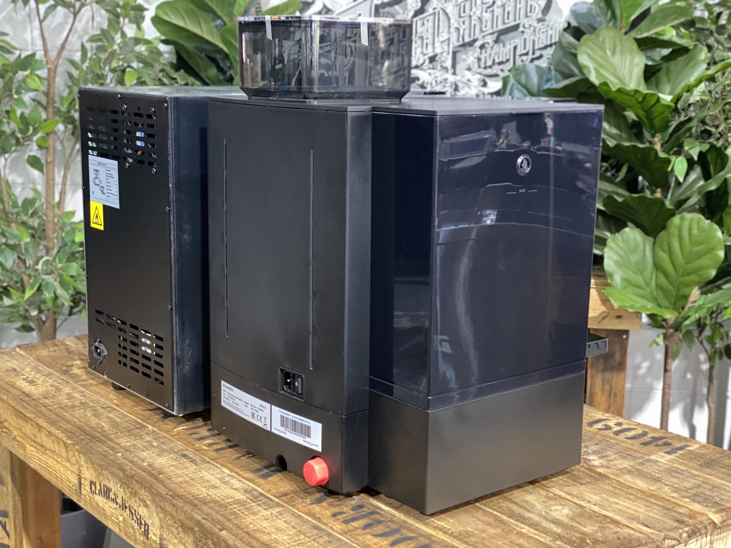 Dr Coffee F11 Big with Fridge - Fully Automatic Coffee Machine - Black