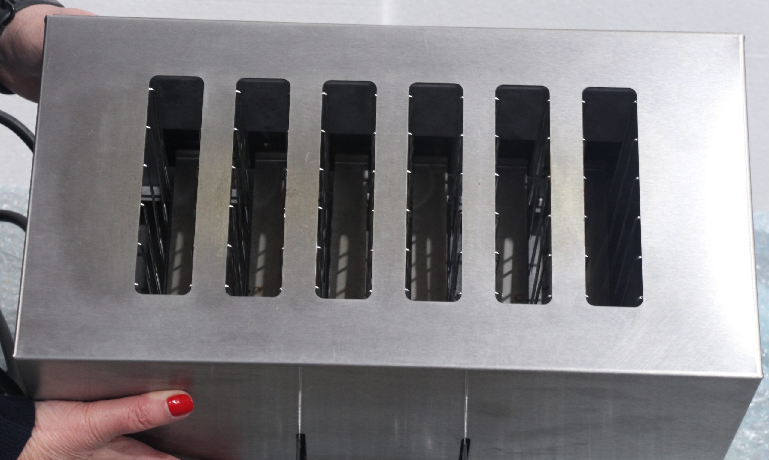 Vertical Toaster – 6 Slice (CL-TC66-4126)