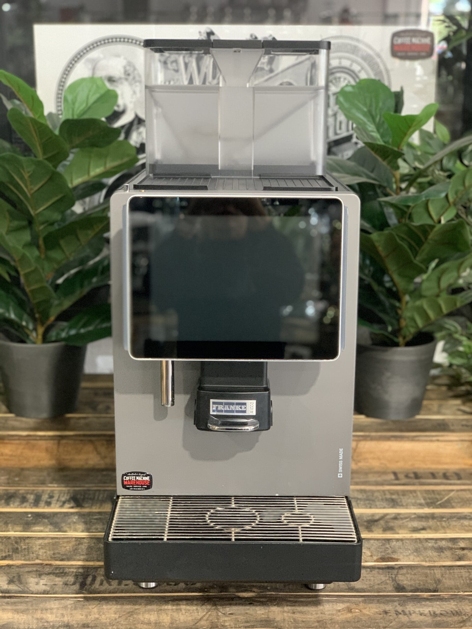 Franke A1000 Fully Automatic + Milk Fridge - 17921