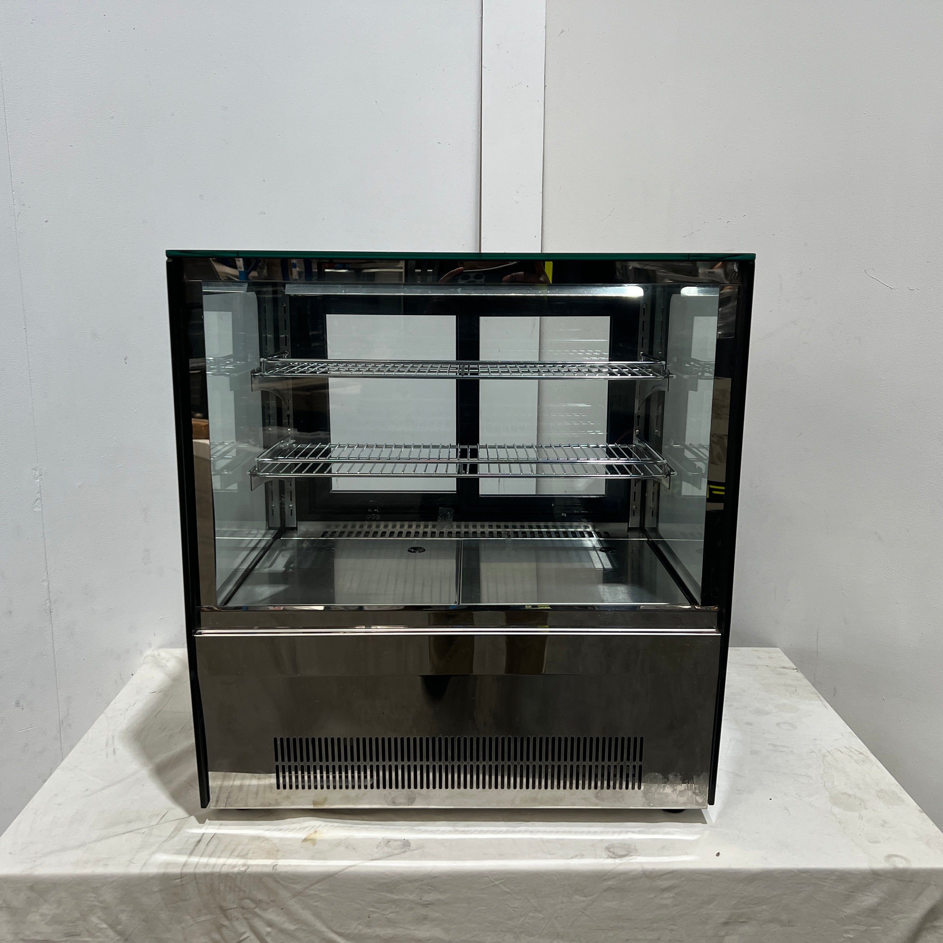 Bonvue GN-660RT Cold Food Display - 844735