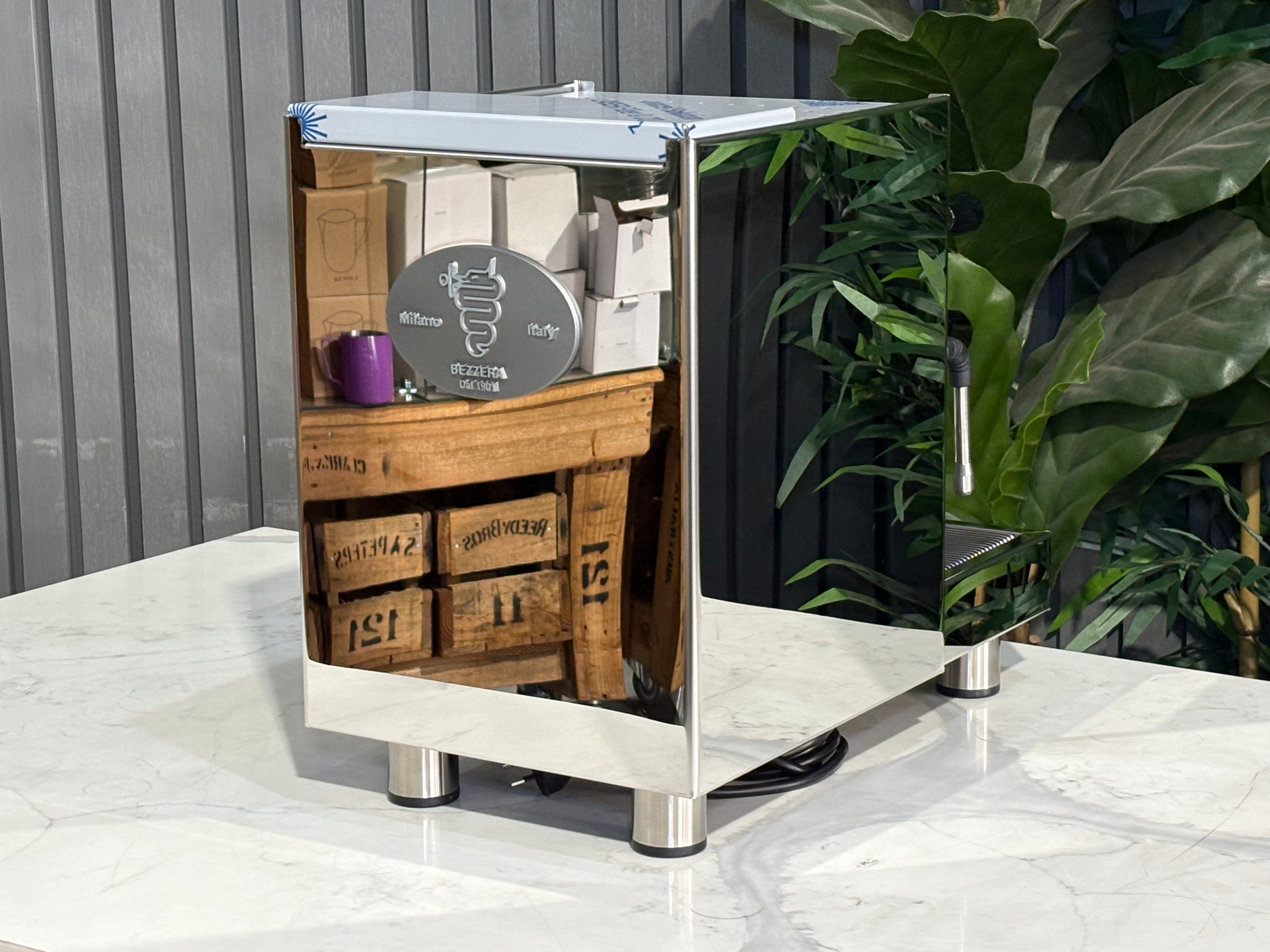 Bezzera BZ10 - 1 Group Commercial Espresso Machine - Stainless Steel