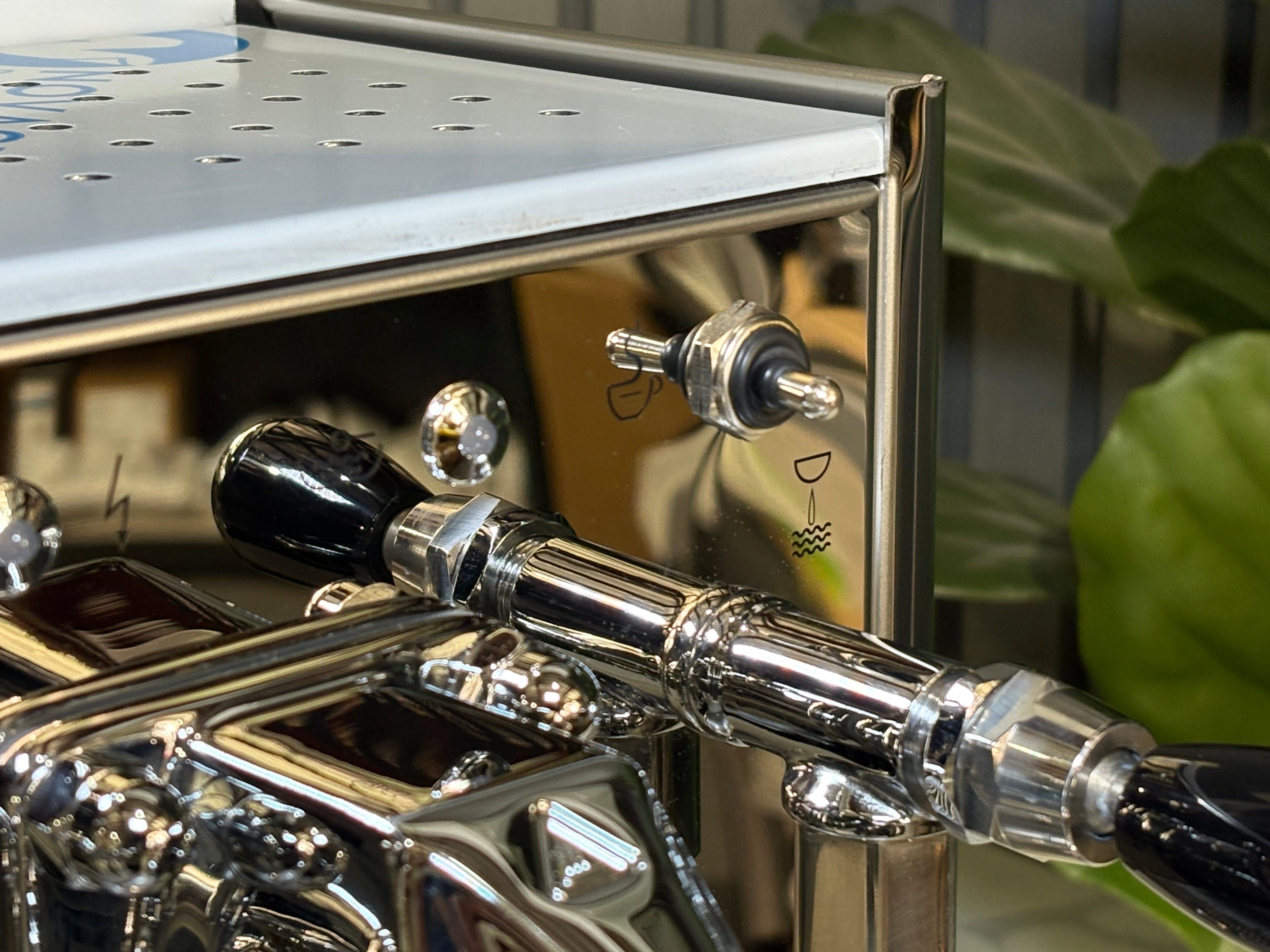 Bezzera BZ10 - 1 Group Commercial Espresso Machine - Stainless Steel