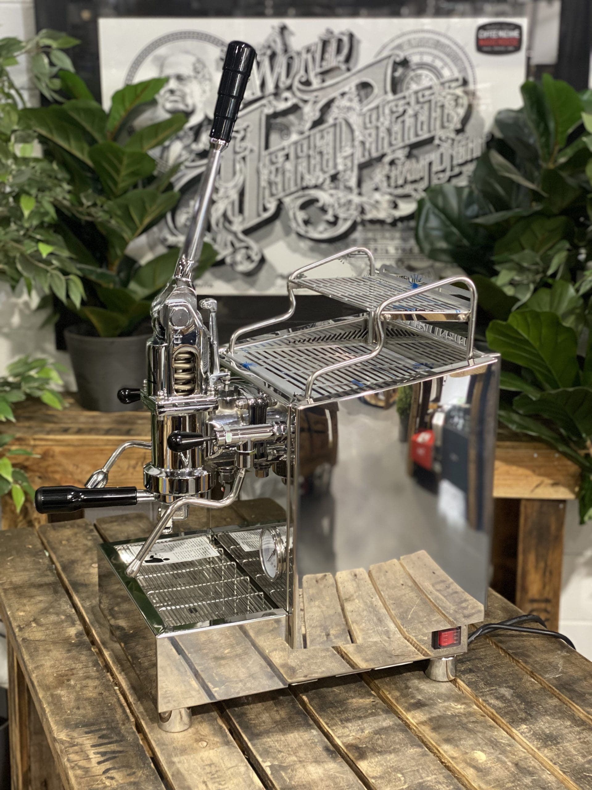 Izzo Alex Leva (Full Pull Lever) Plumbed & No Pump - 1 Group Commercial Espresso Machine