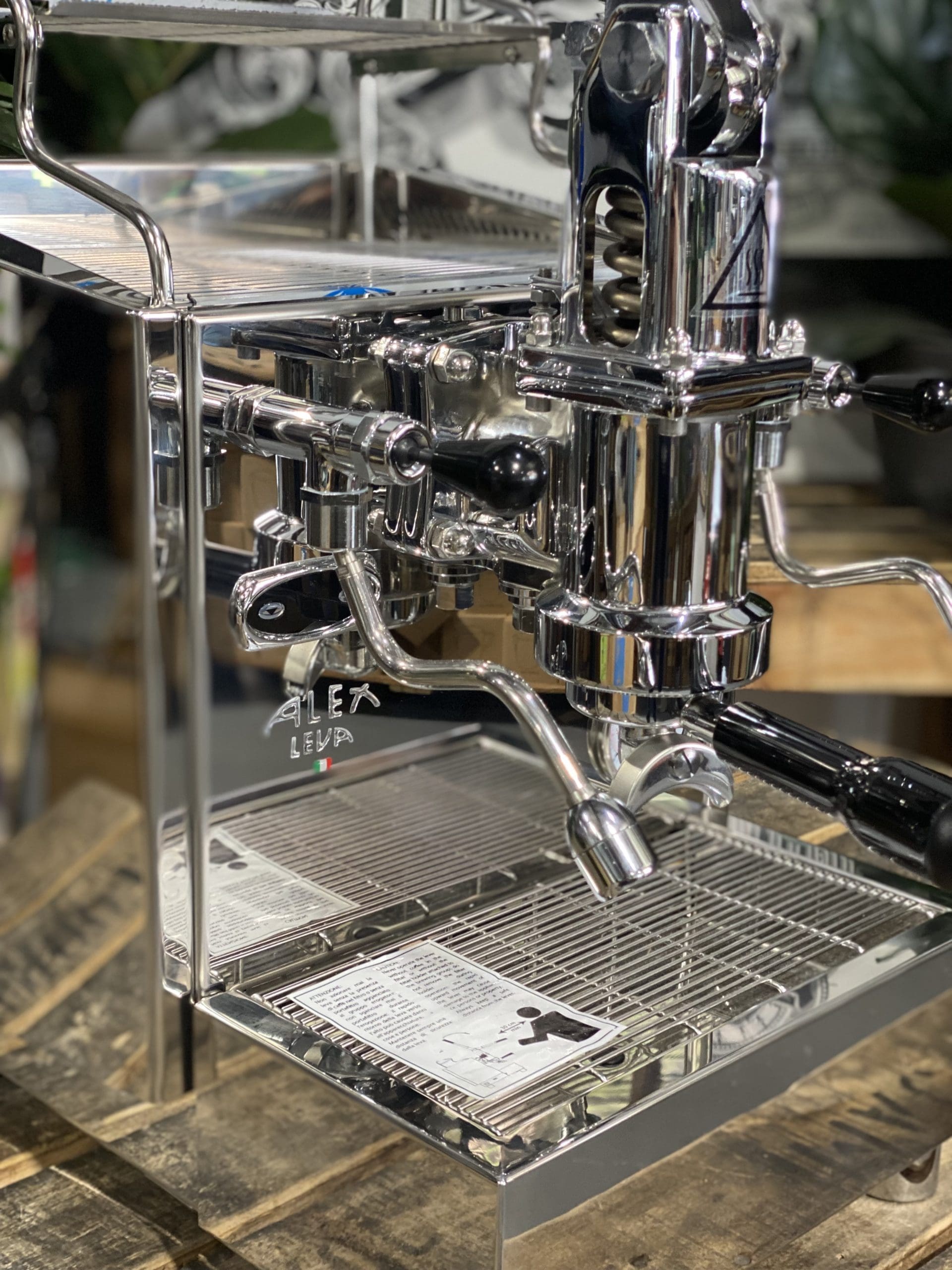 Izzo Alex Leva (Full Pull Lever) Plumbed & No Pump - 1 Group Commercial Espresso Machine