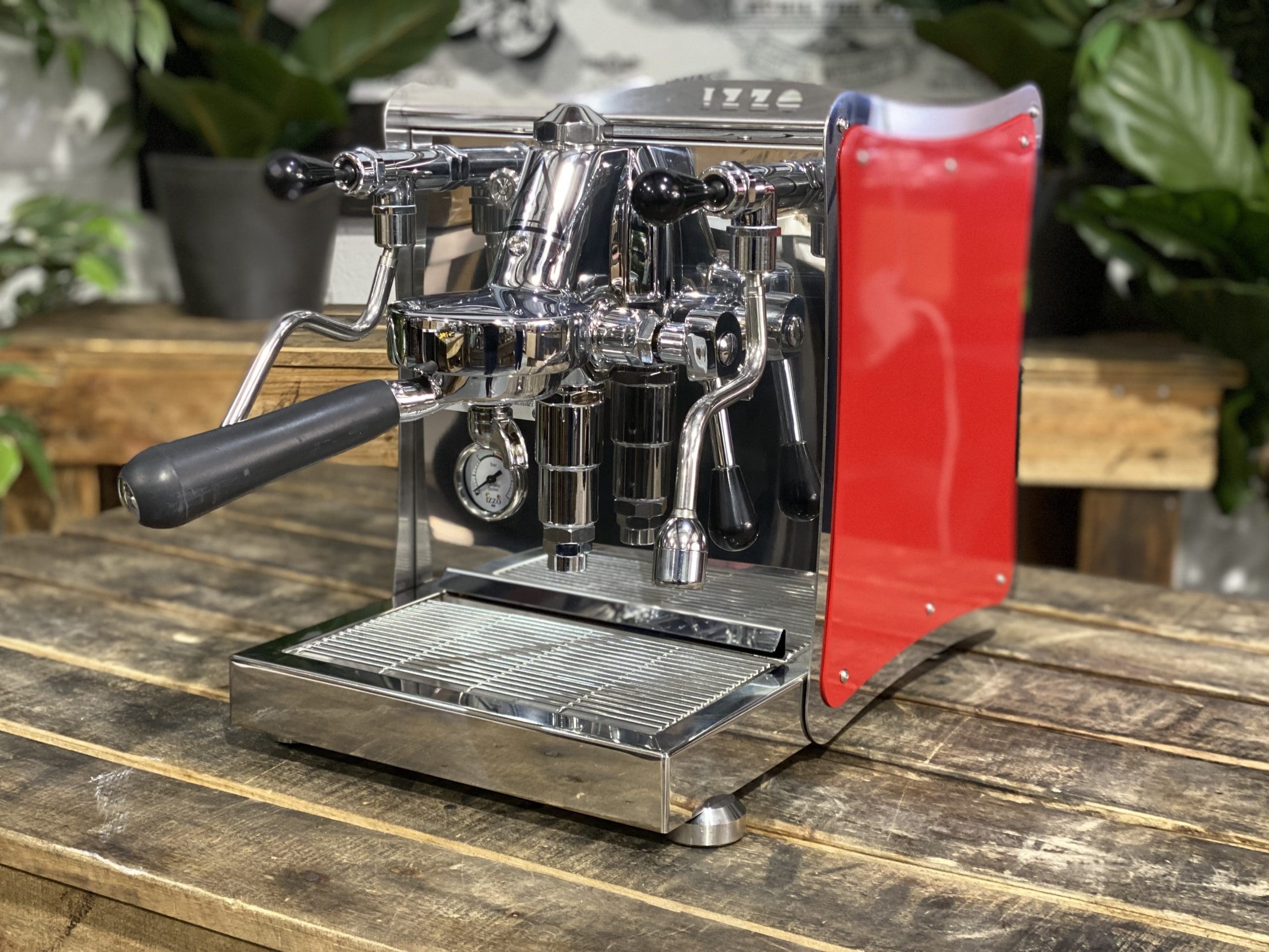 Izzo Vivi Flat - 1 Group Commercial Espresso Machine - Red