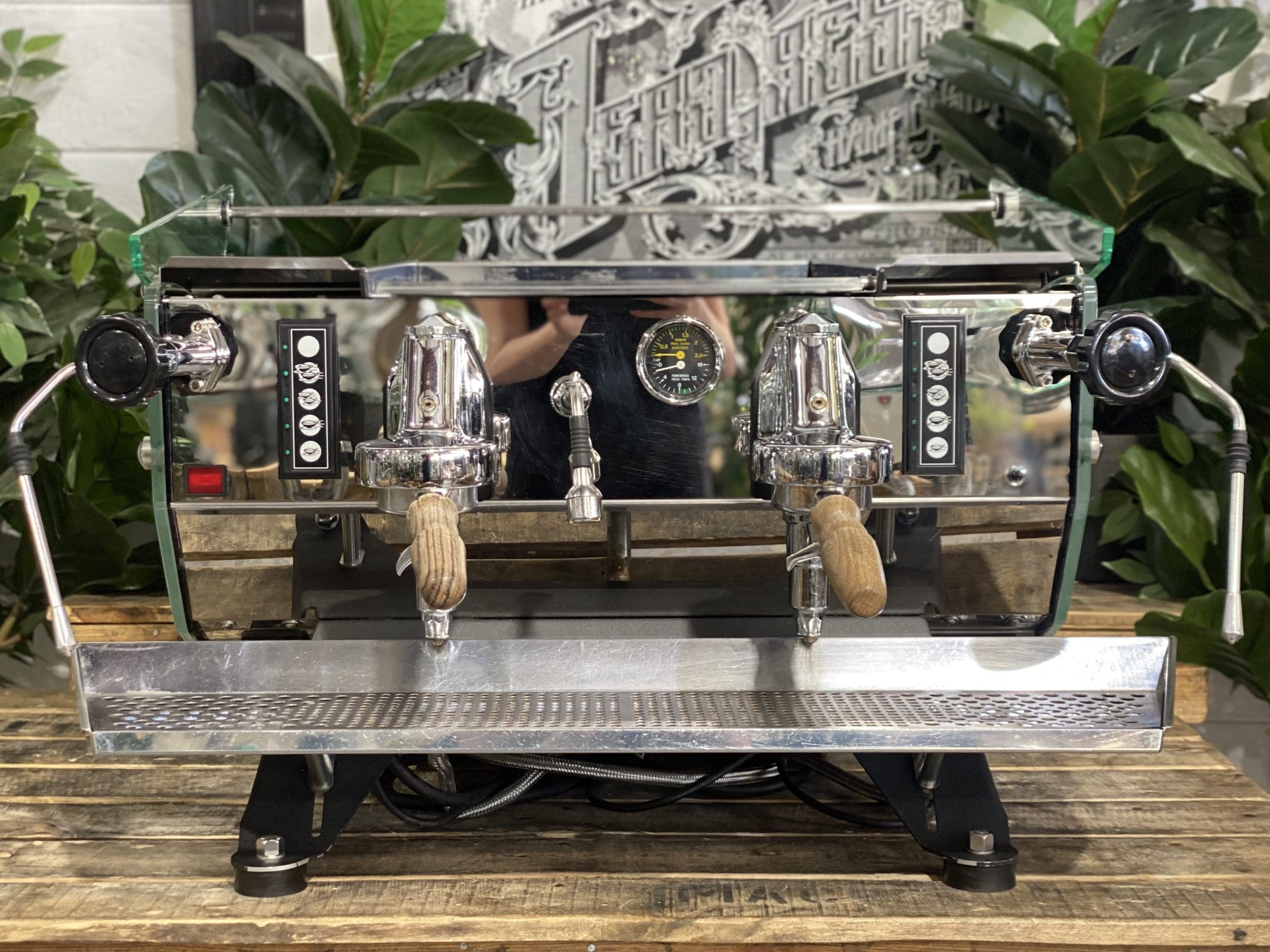 Kees Van Der Westen Mirage Duette Timber Handles / Mirage Sides 2 Group Stainless - 34034