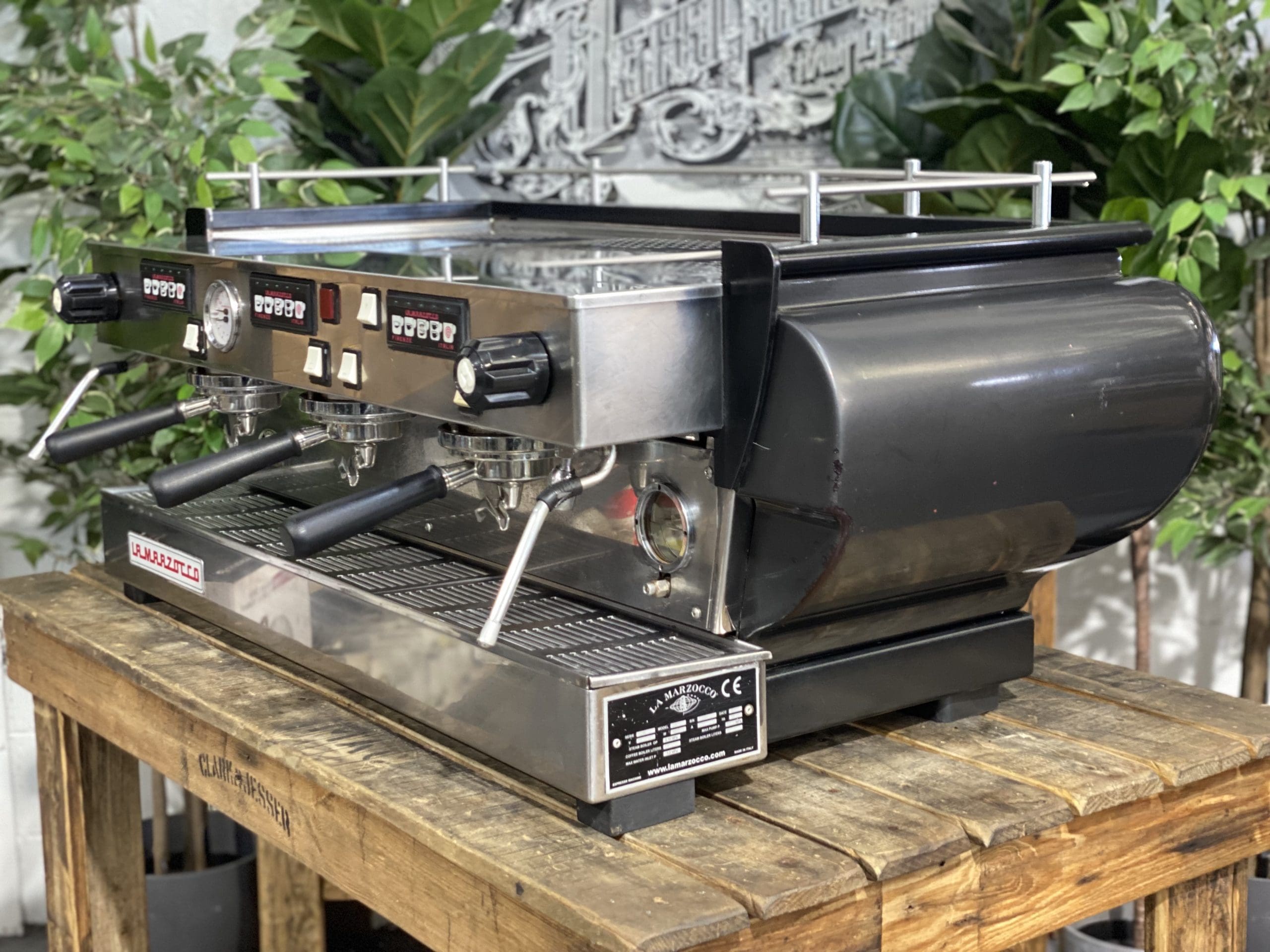 La Marzocco FB70 - 3 Group Commercial Espresso Machine - Black