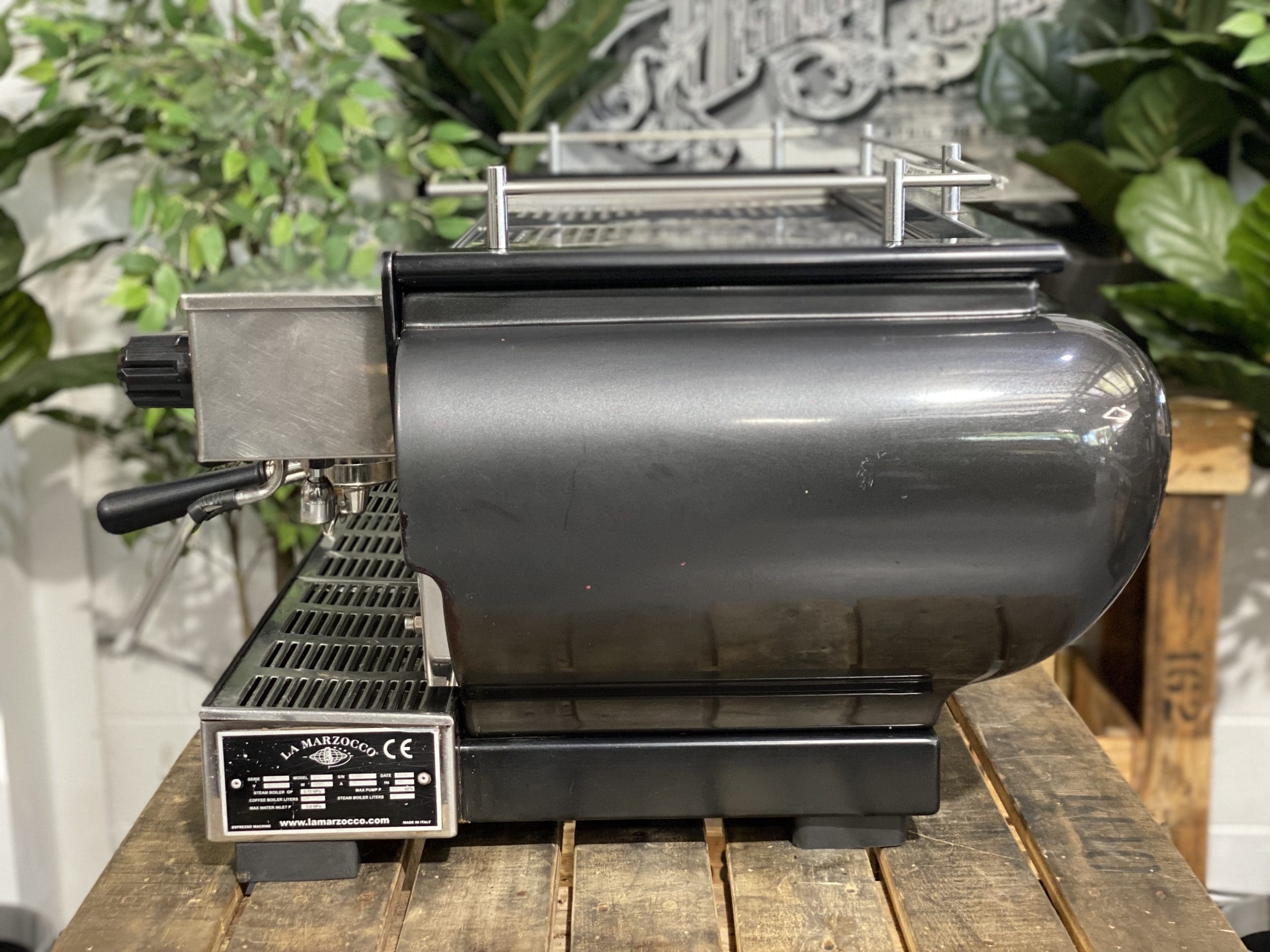 La Marzocco FB70 - 3 Group Commercial Espresso Machine - Black