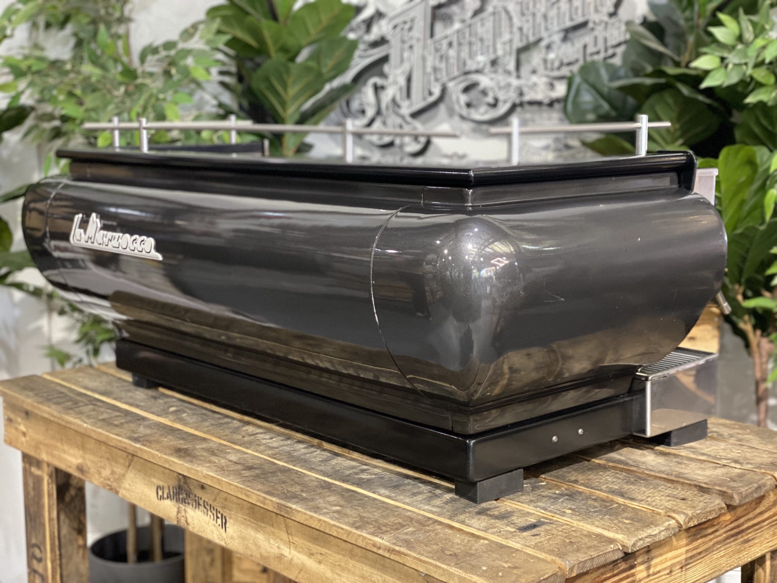 La Marzocco FB70 3 Group Black - 30