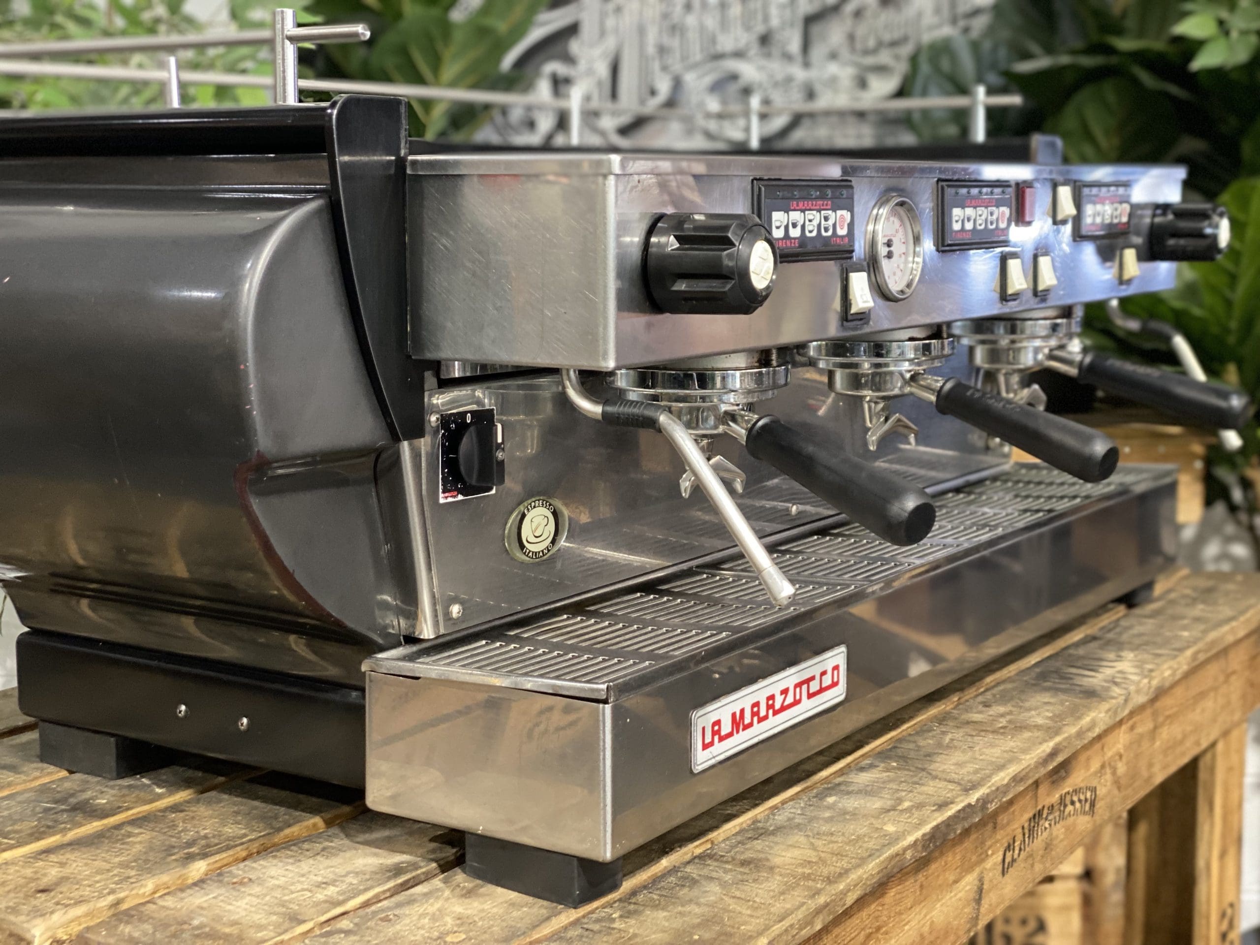 La Marzocco FB70 - 3 Group Commercial Espresso Machine - Black