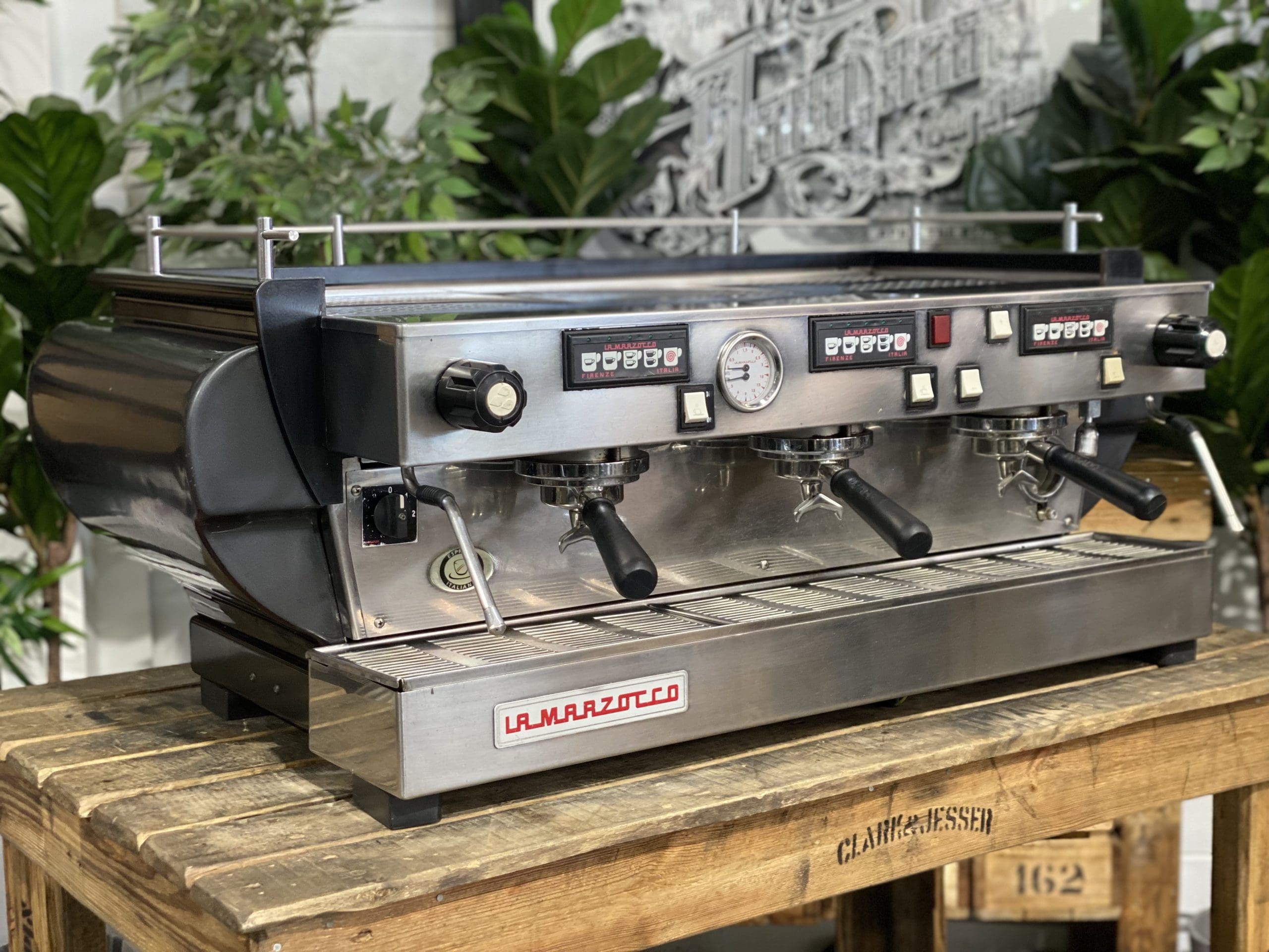 La Marzocco FB70 - 3 Group Commercial Espresso Machine - Black