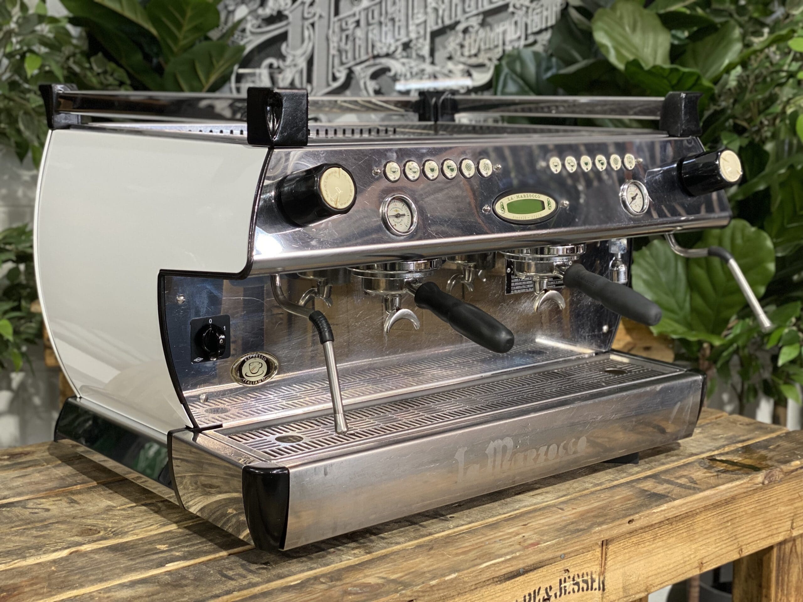 La Marzocco GB5 2 Group White - 61