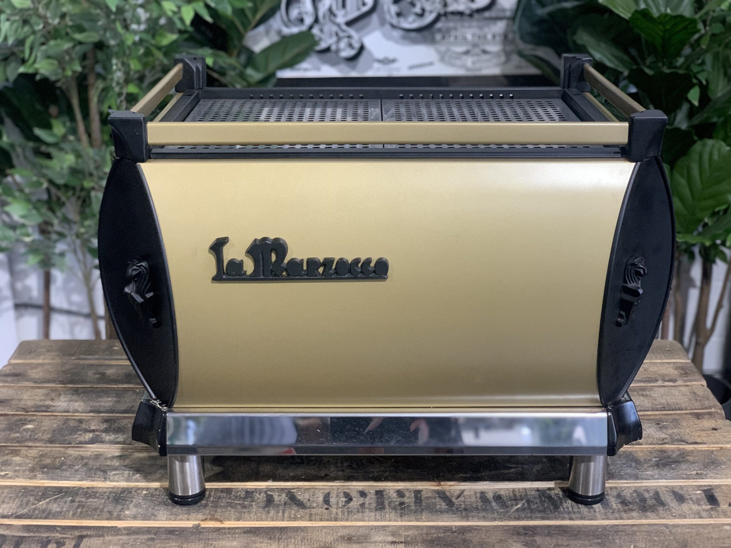 La Marzocco GB5 2 Group Black & Gold - 6852