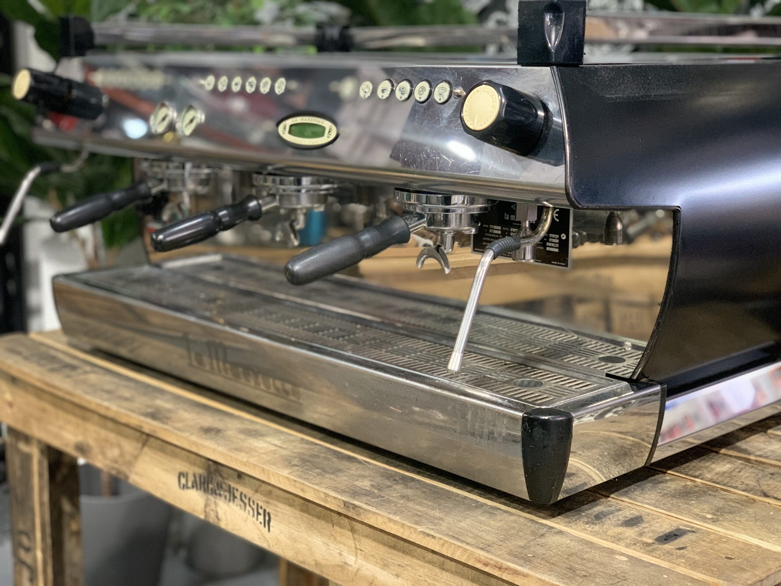 La Marzocco GB5 Black - 3 Group Commercial Espresso Machine - Gold