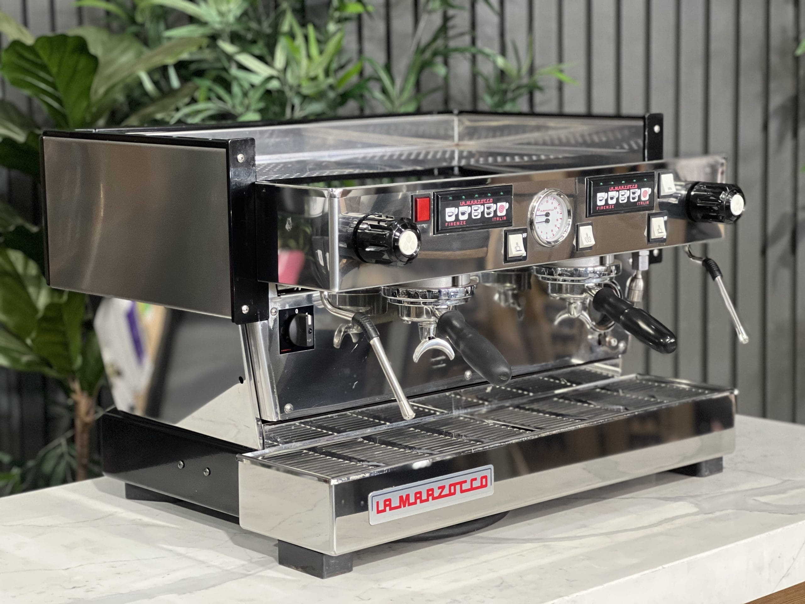 La Marzocco Linea Classic - 2 Group Commercial Espresso Machine - Stainless Steel