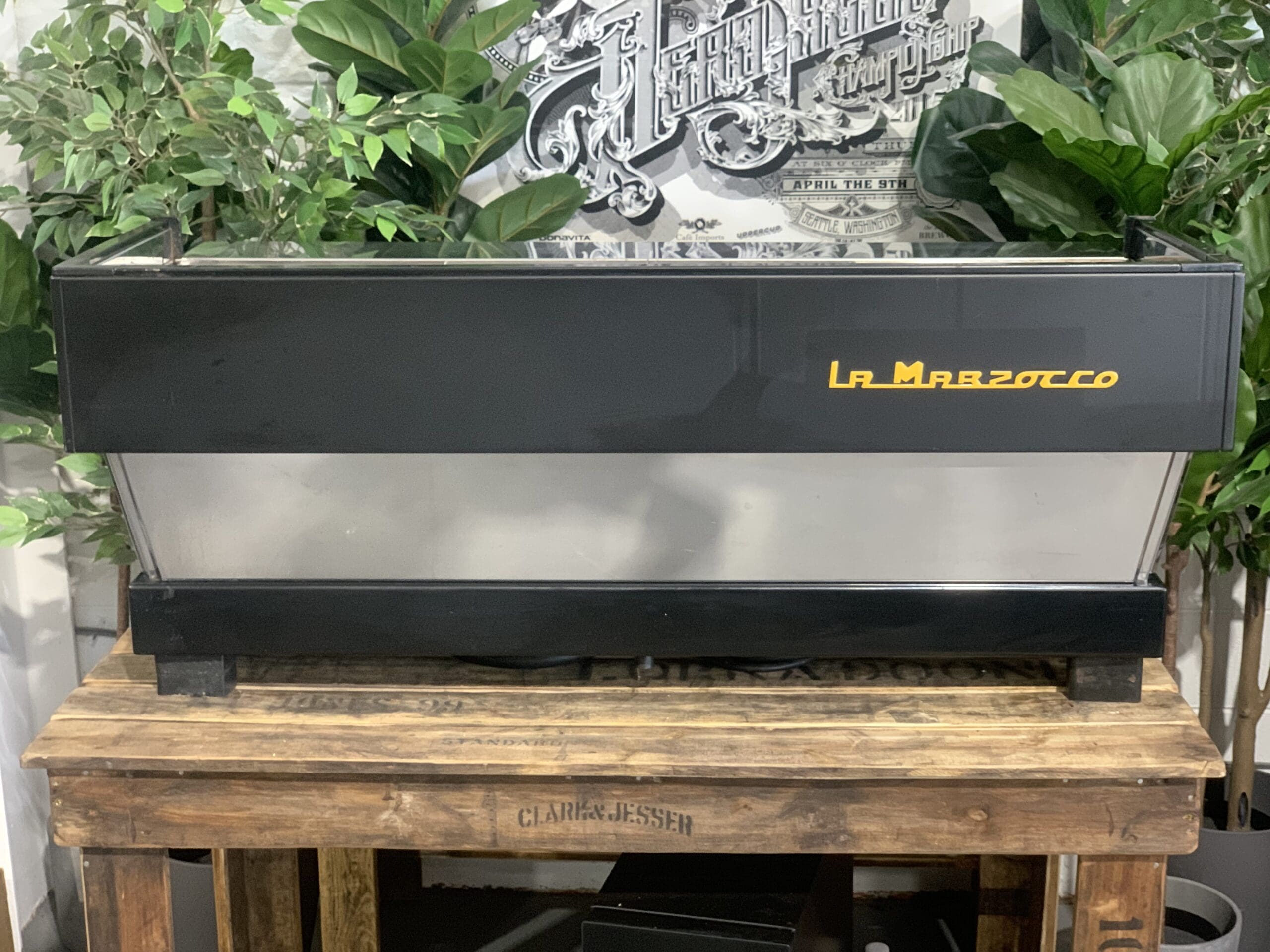 La Marzocco Linea Classic Black & Used - 4 Group Commercial Espresso Machine - Stainless