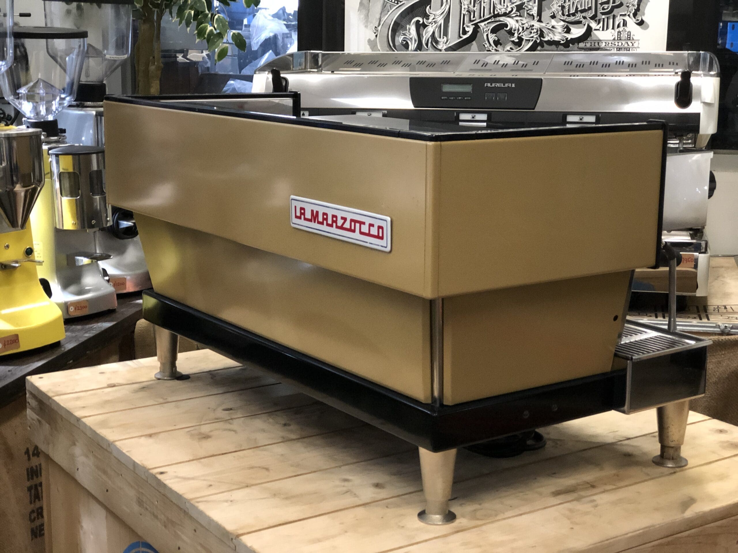 La Marzocco Linea Classic 3 Group Golden Brown - 17999