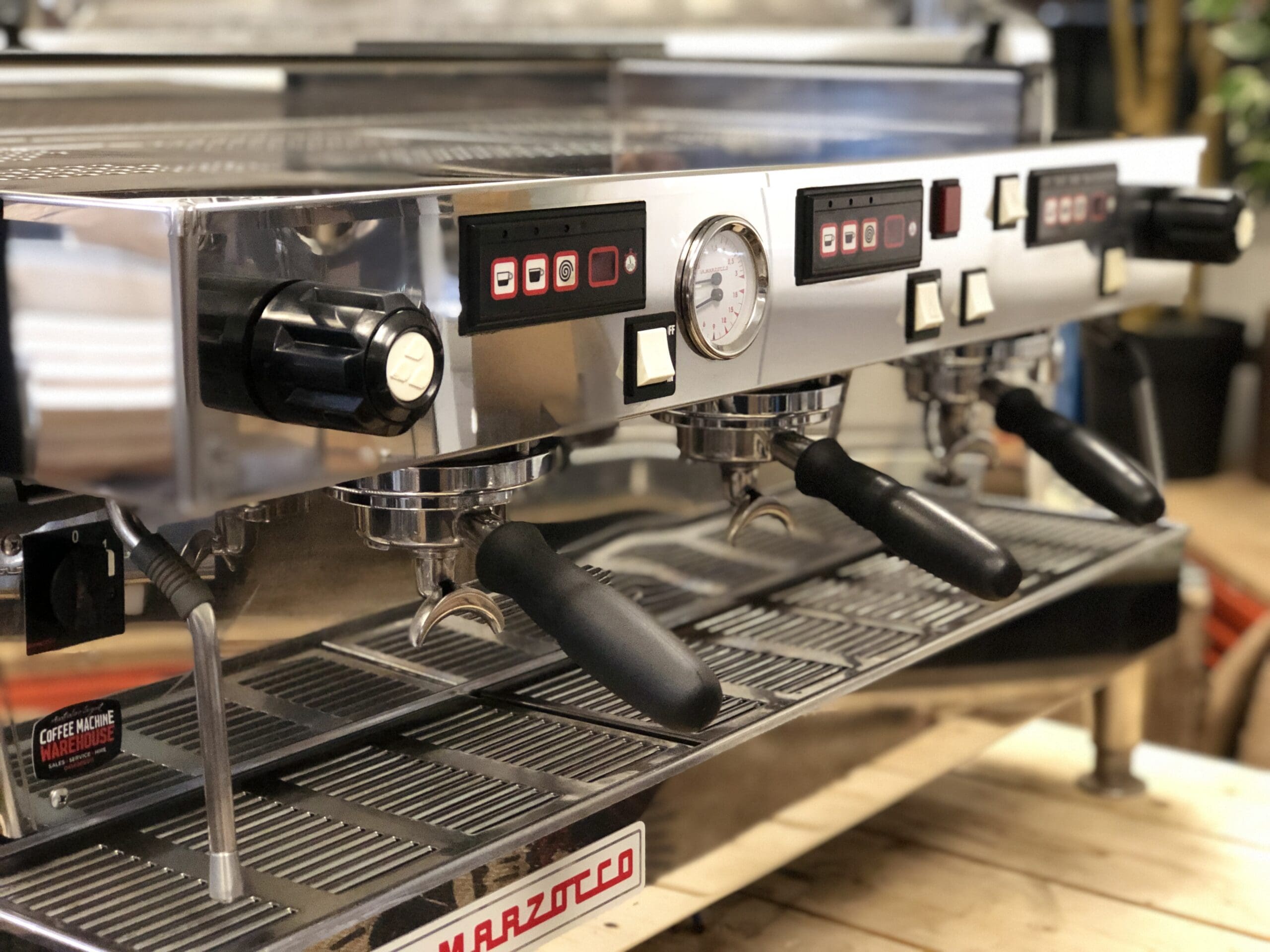 La Marzocco Linea Classic 3 Group Golden Brown - 17999