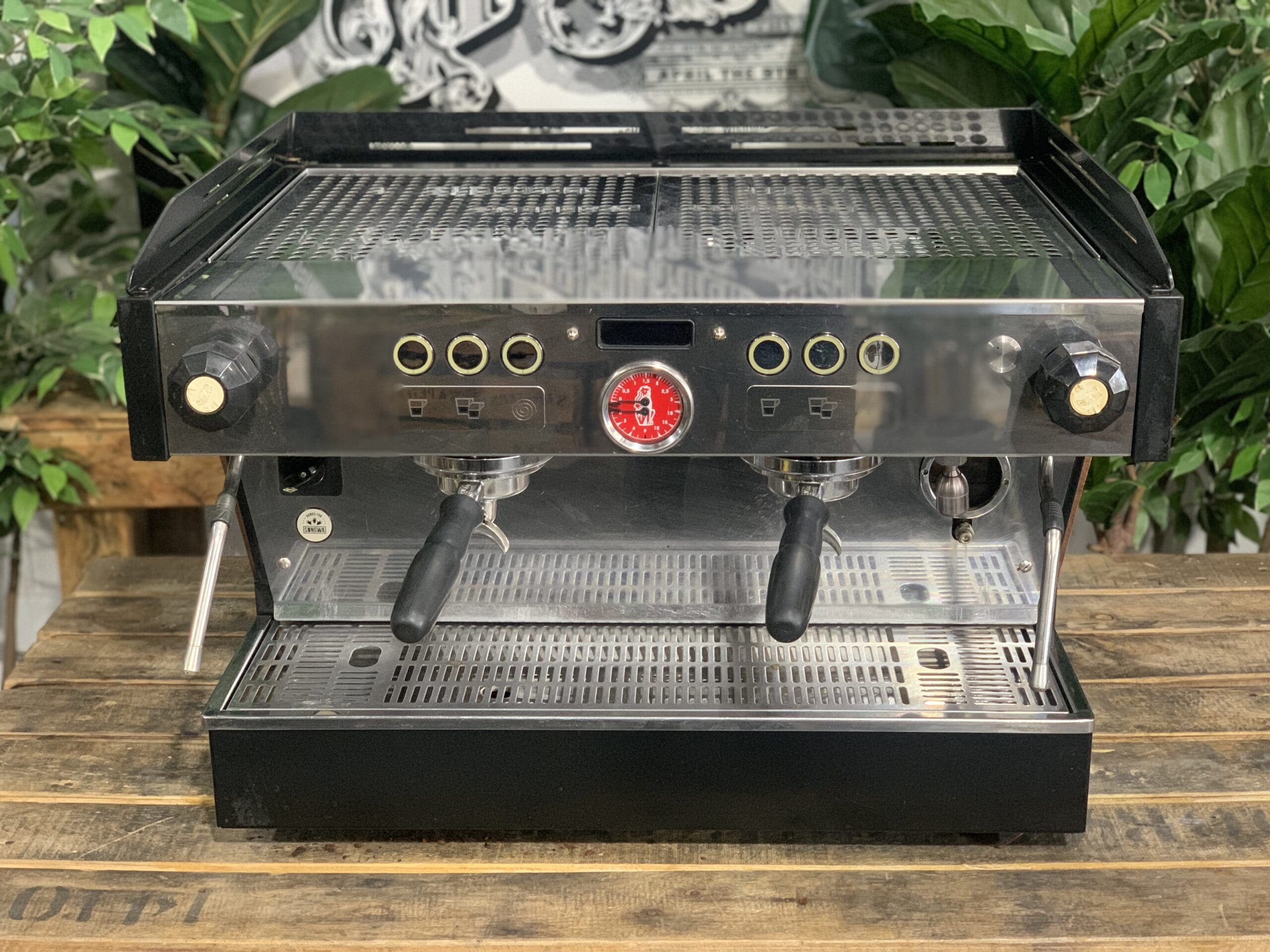 La Marzocco Linea PB Custom Wood 2 Group Black - 15298
