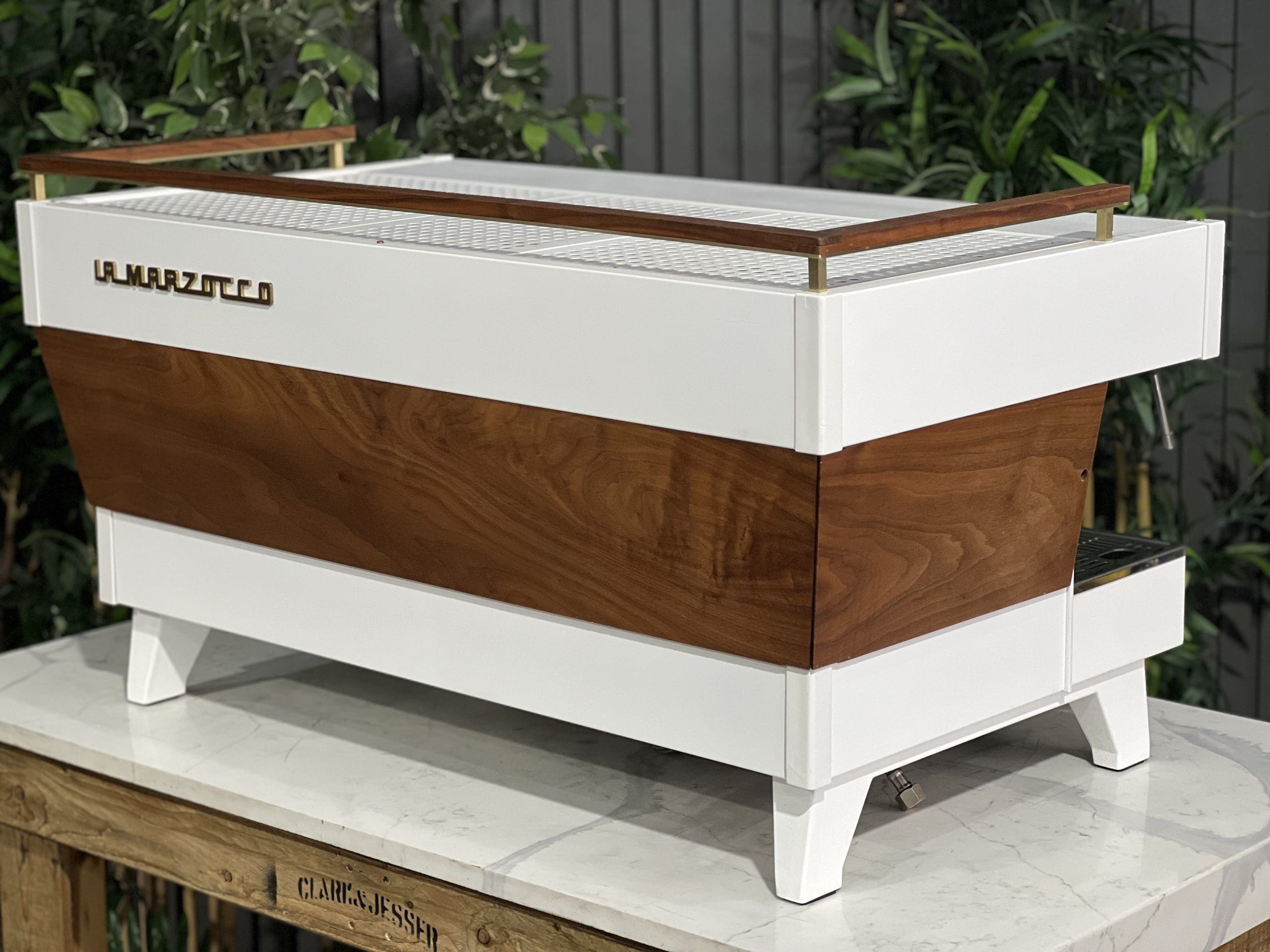 La Marzocco Linea PB 3 Group ABR White & Timber - 38690