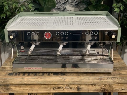 La Marzocco Linea PB 3 Group White & Green - 1230