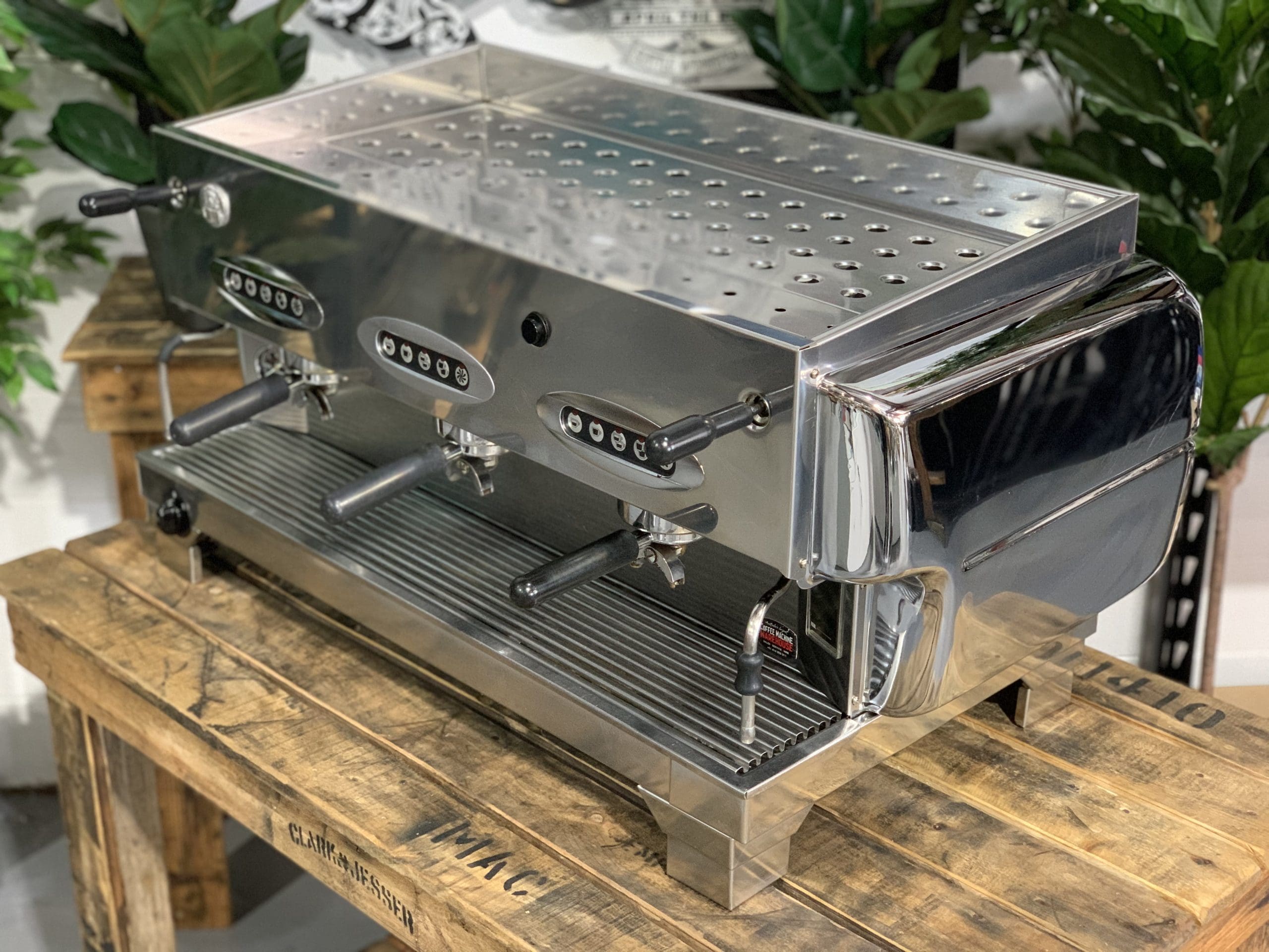 La San Marco 80E Liscea - 3 Group Commercial Espresso Machine