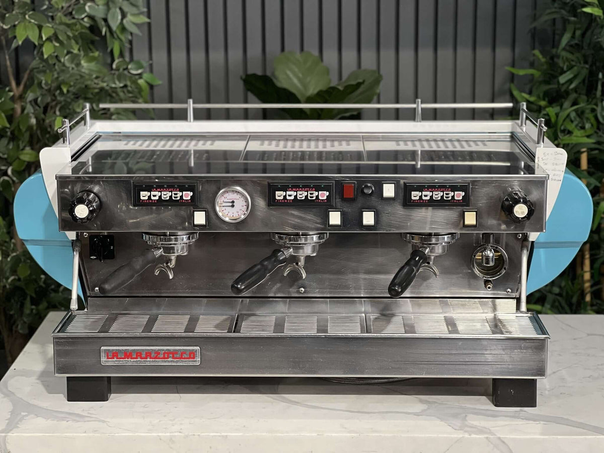 La Marzocco FB70 - - 3 Group Commercial Espresso Machine - Commercial - Blue & White