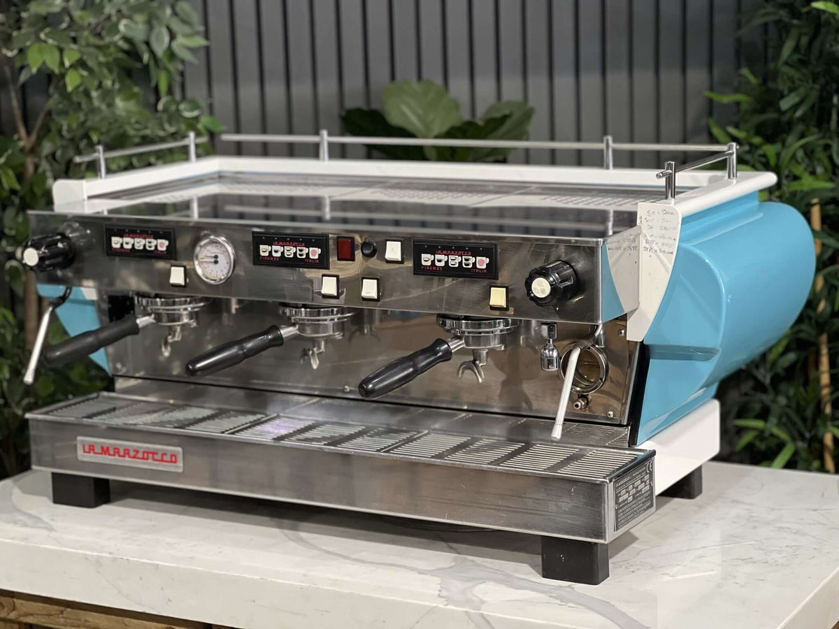 La Marzocco FB70 - - 3 Group Commercial Espresso Machine - Commercial - Blue & White