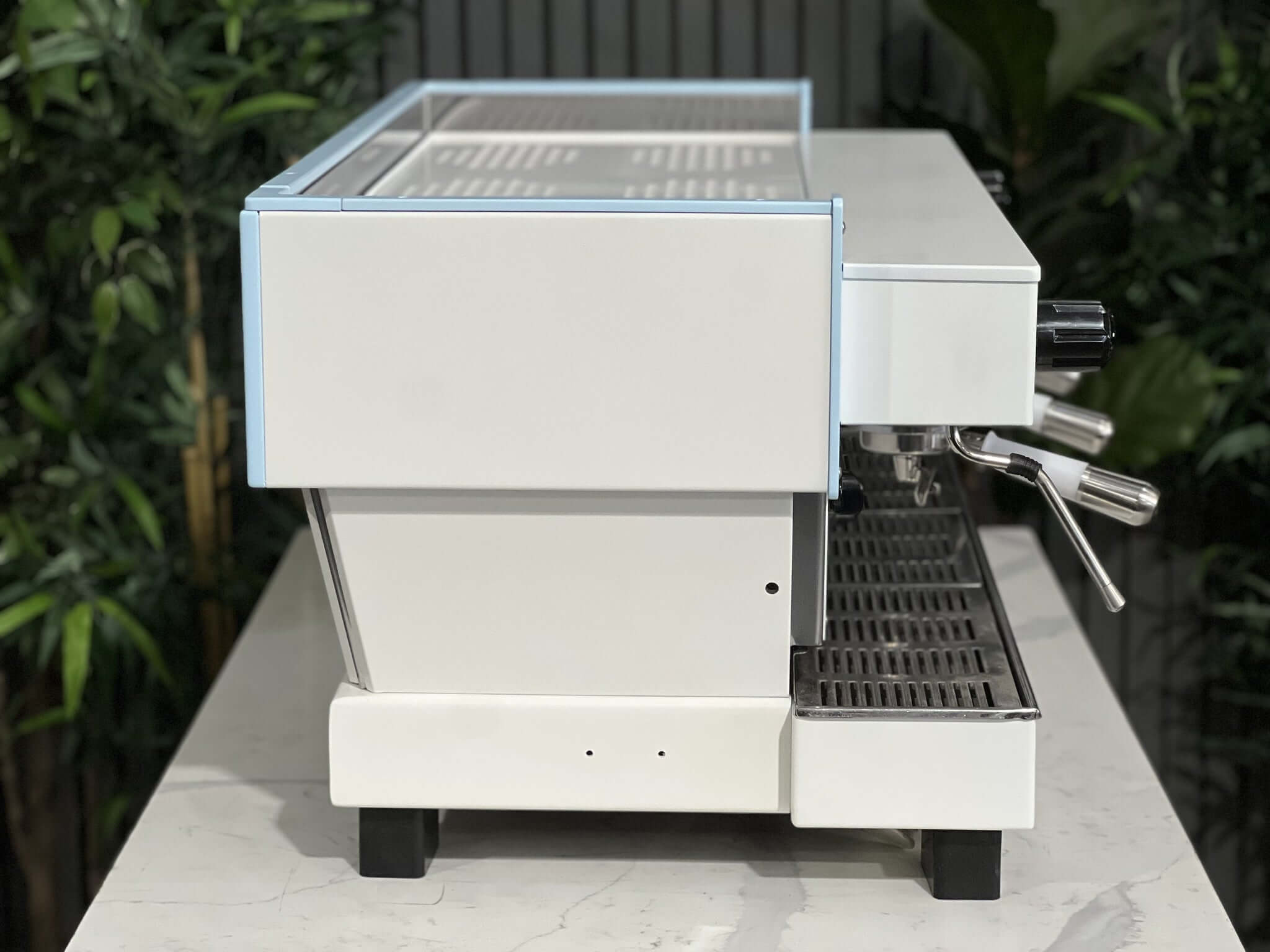 La Marzocco Linea Classic - 3 Group Commercial Espresso Machine