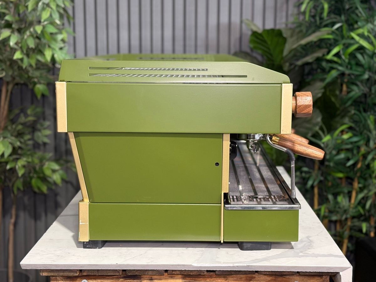La Marzocco Linea PB - - 4 Group Commercial Espresso Machine - Commercial - Green & Timber