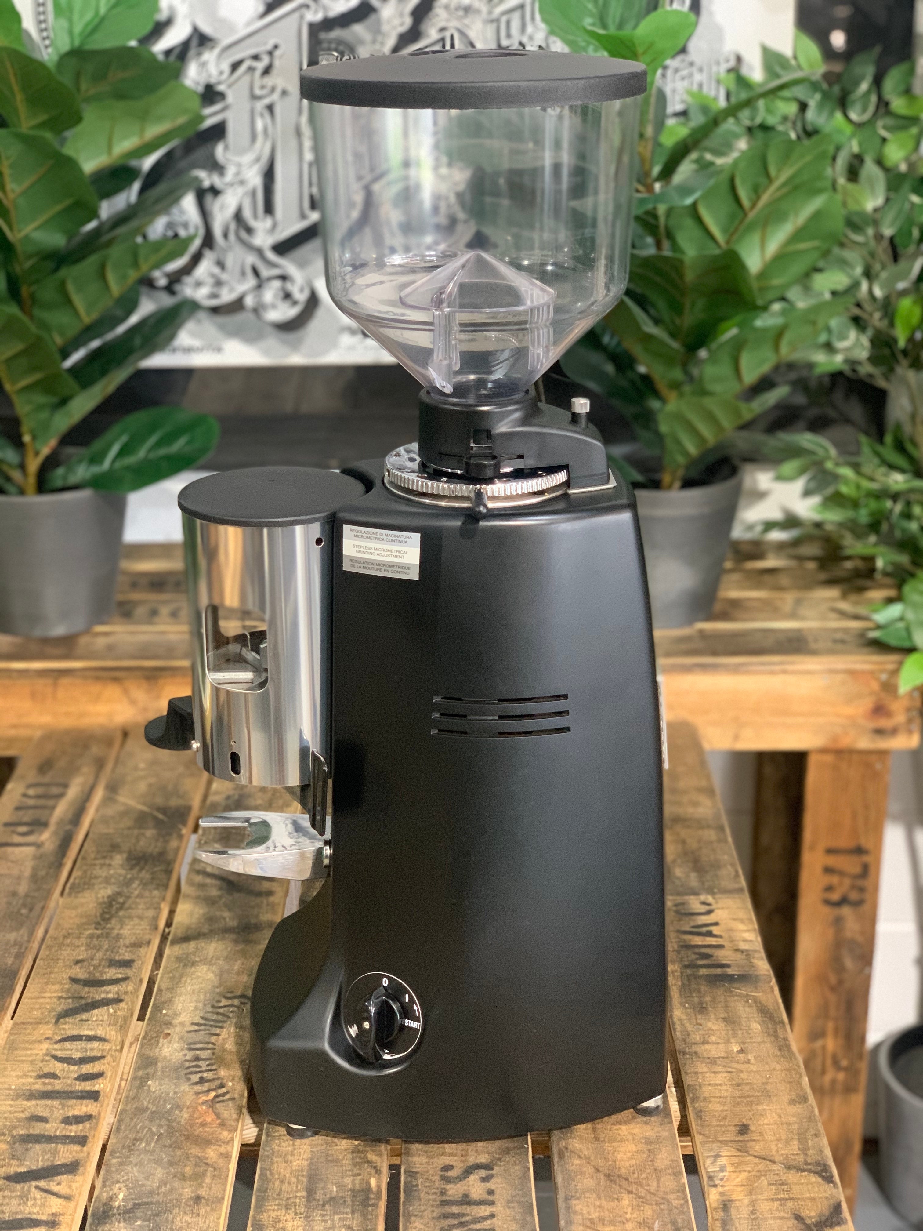 Mazzer Robur Automatic - Coffee Grinder - Black